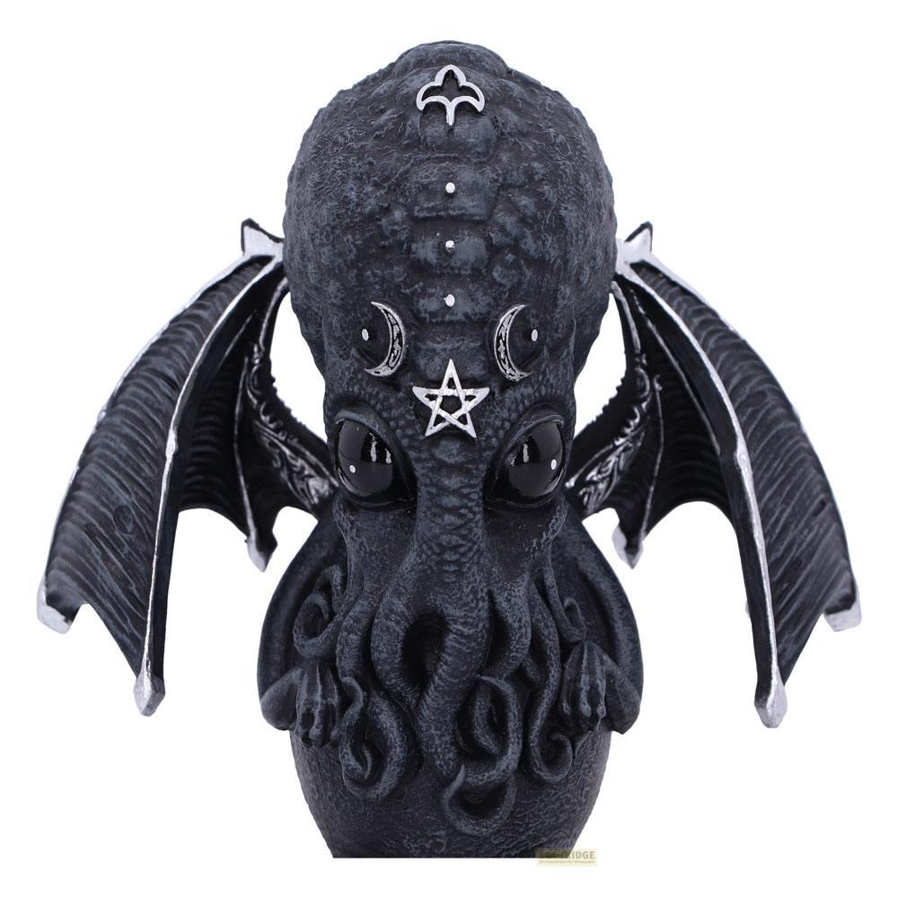 Schwarze Figur mit Flügeln, Tentakeln und Sternsymbolen.