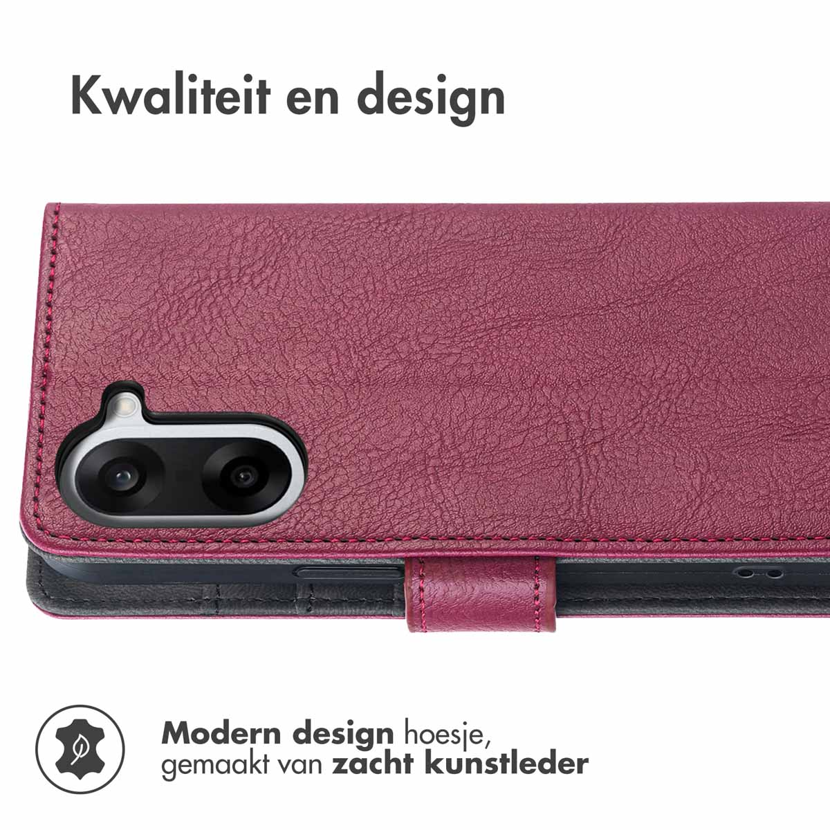 Bordeauxrode kunstlederen telefoonhoes met camera-uitsparing en sluiting.