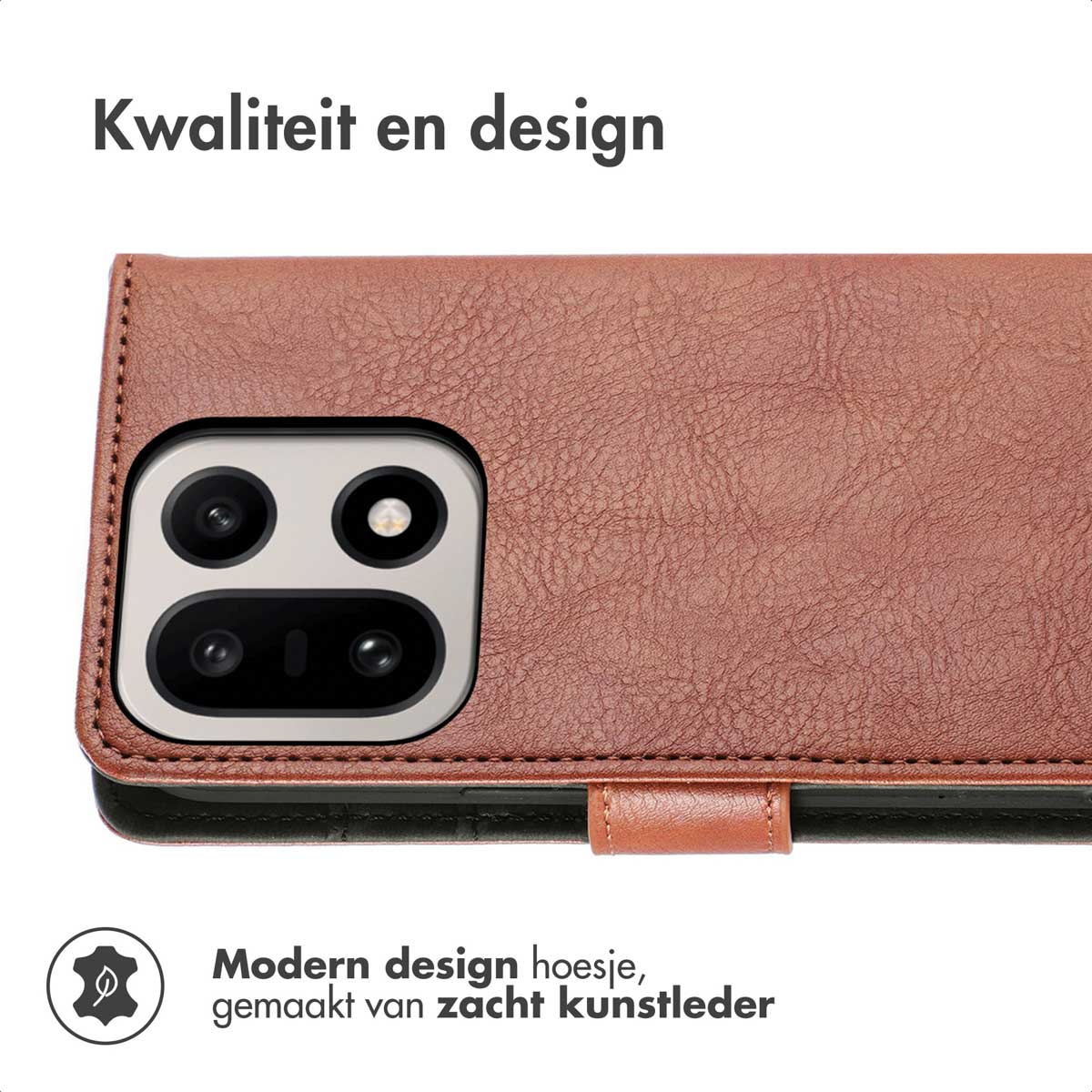 Étui de téléphone en similicuir marron avec découpe caméra et logo.