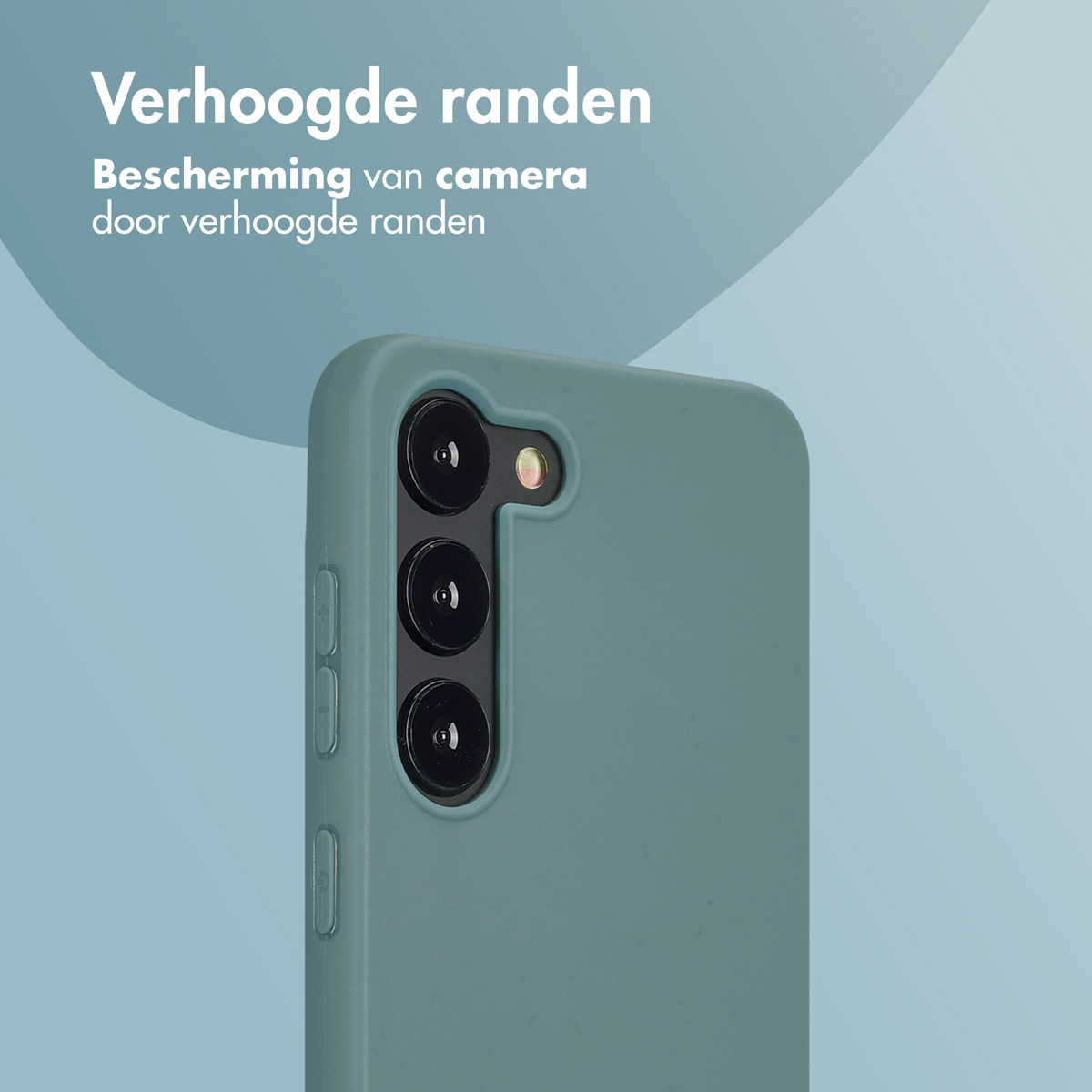 Een teal telefoonhoes met drie cameralenzen en verhoogde randen.