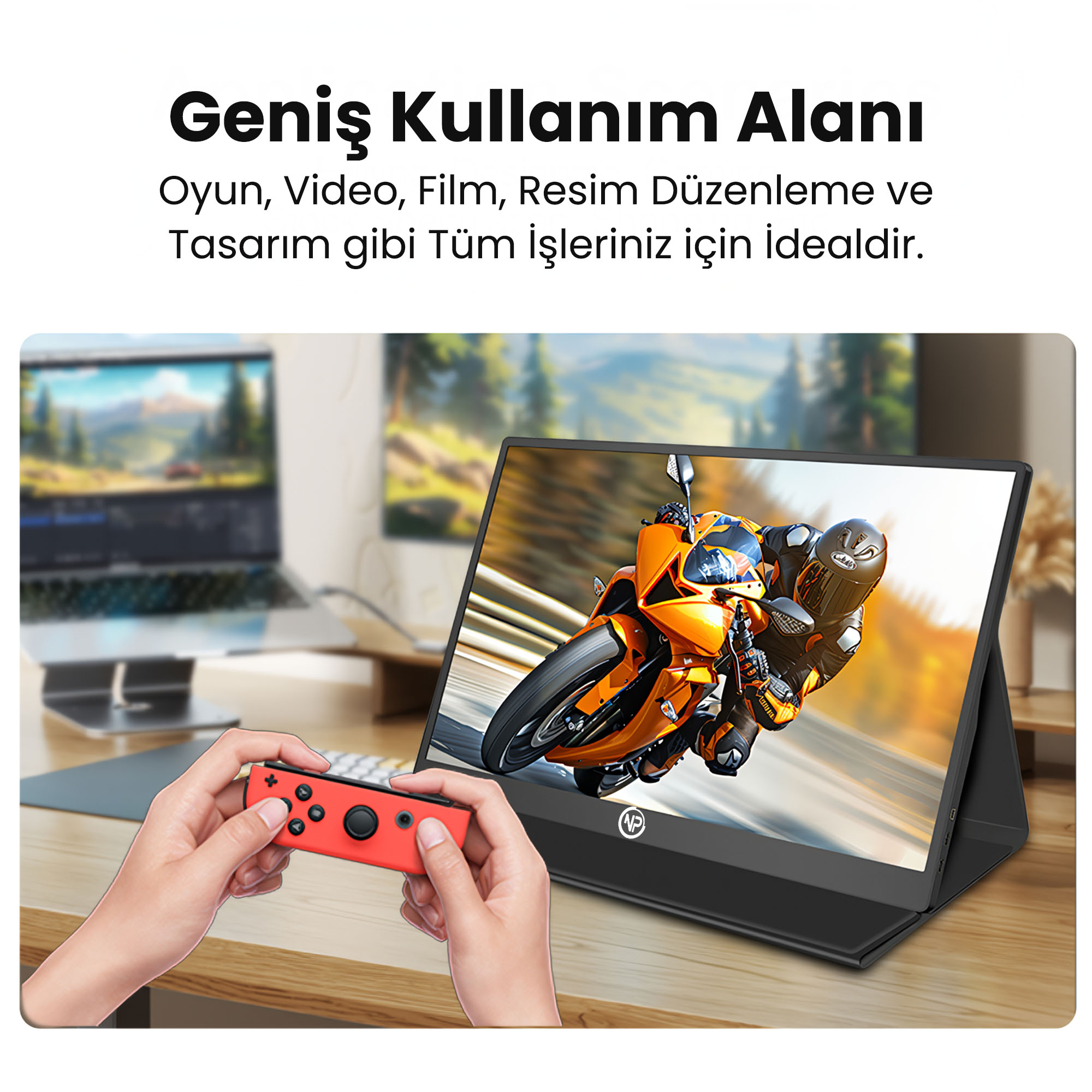 Taşınabilir monitör yarış motosikleti gösteriyor. Eller kırmızı kontrolcü tutuyor.