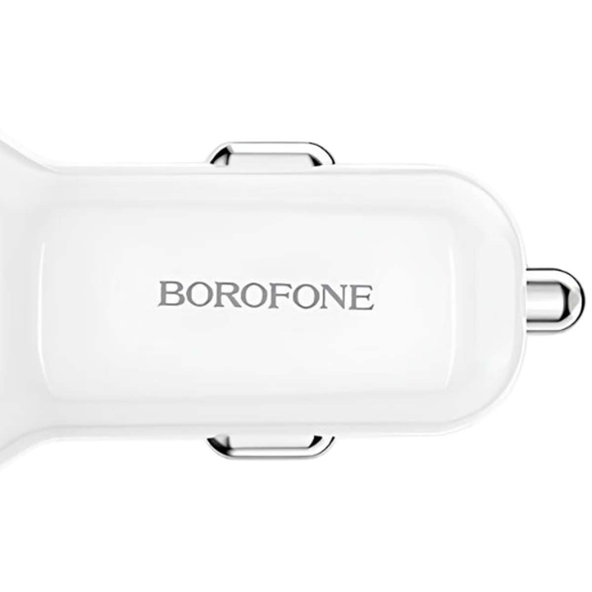 Cargador blanco con marca BOROFONE y clips metálicos.