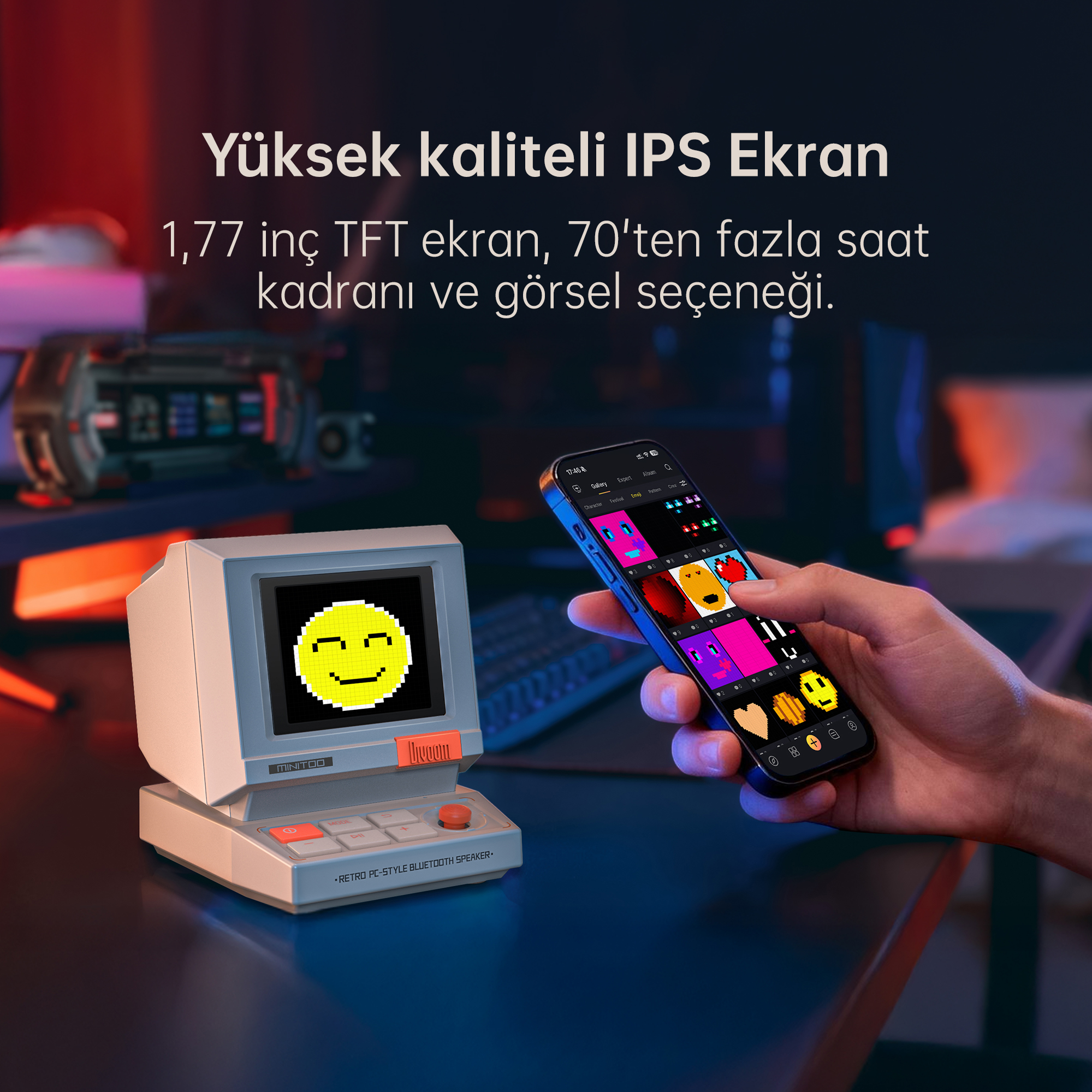 Küçük ekranlı retro PC hoparlör ve emoji gösteren telefon.
