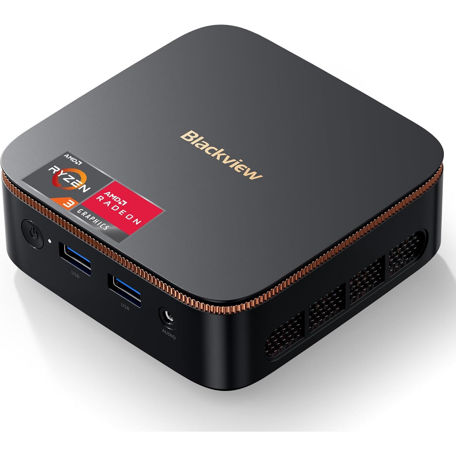 Schwarzer Mini-PC mit AMD Ryzen 3 und Radeon-Grafik. Anschlüsse seitlich.