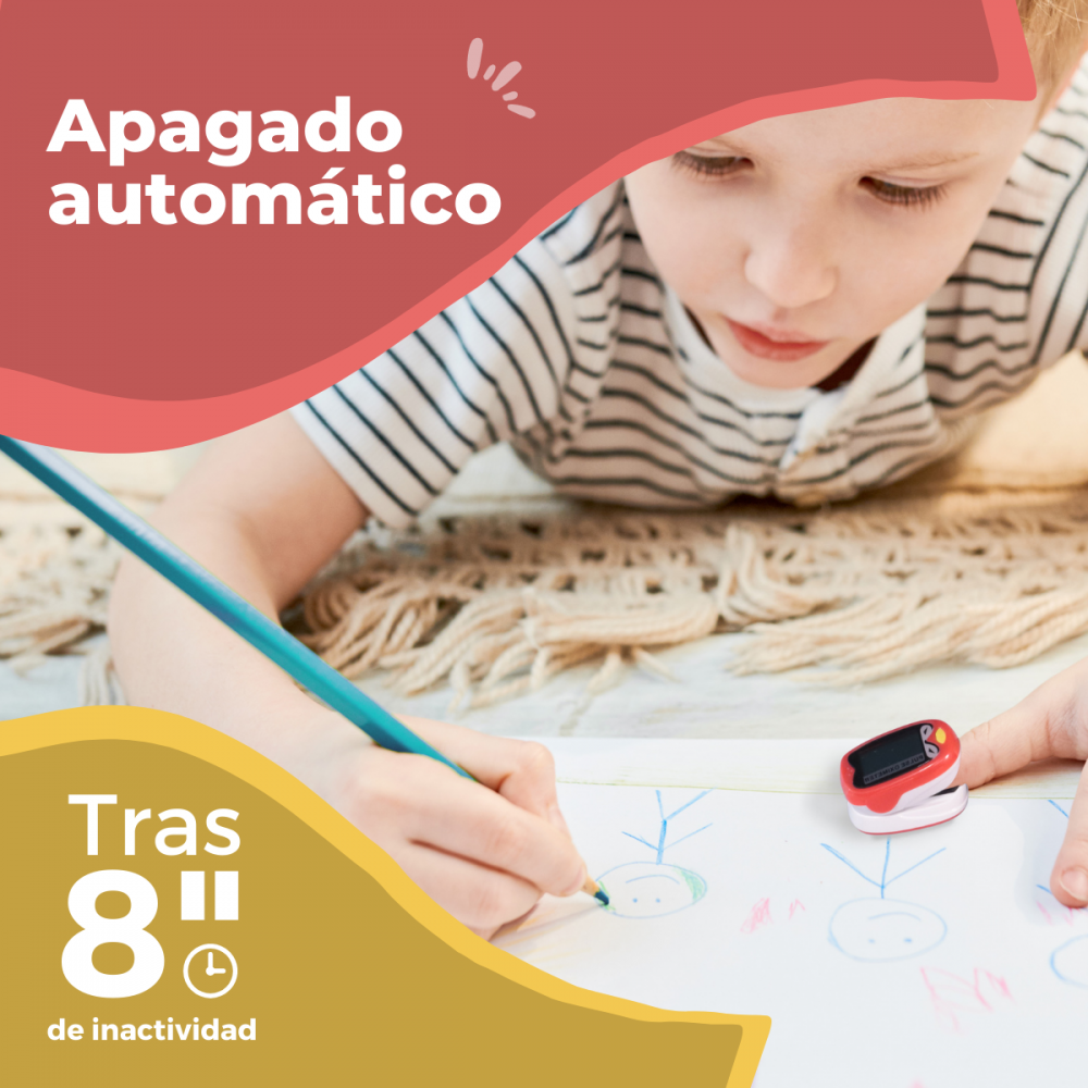 Un niño está tumbado boca abajo dibujando, un oxímetro está al lado.