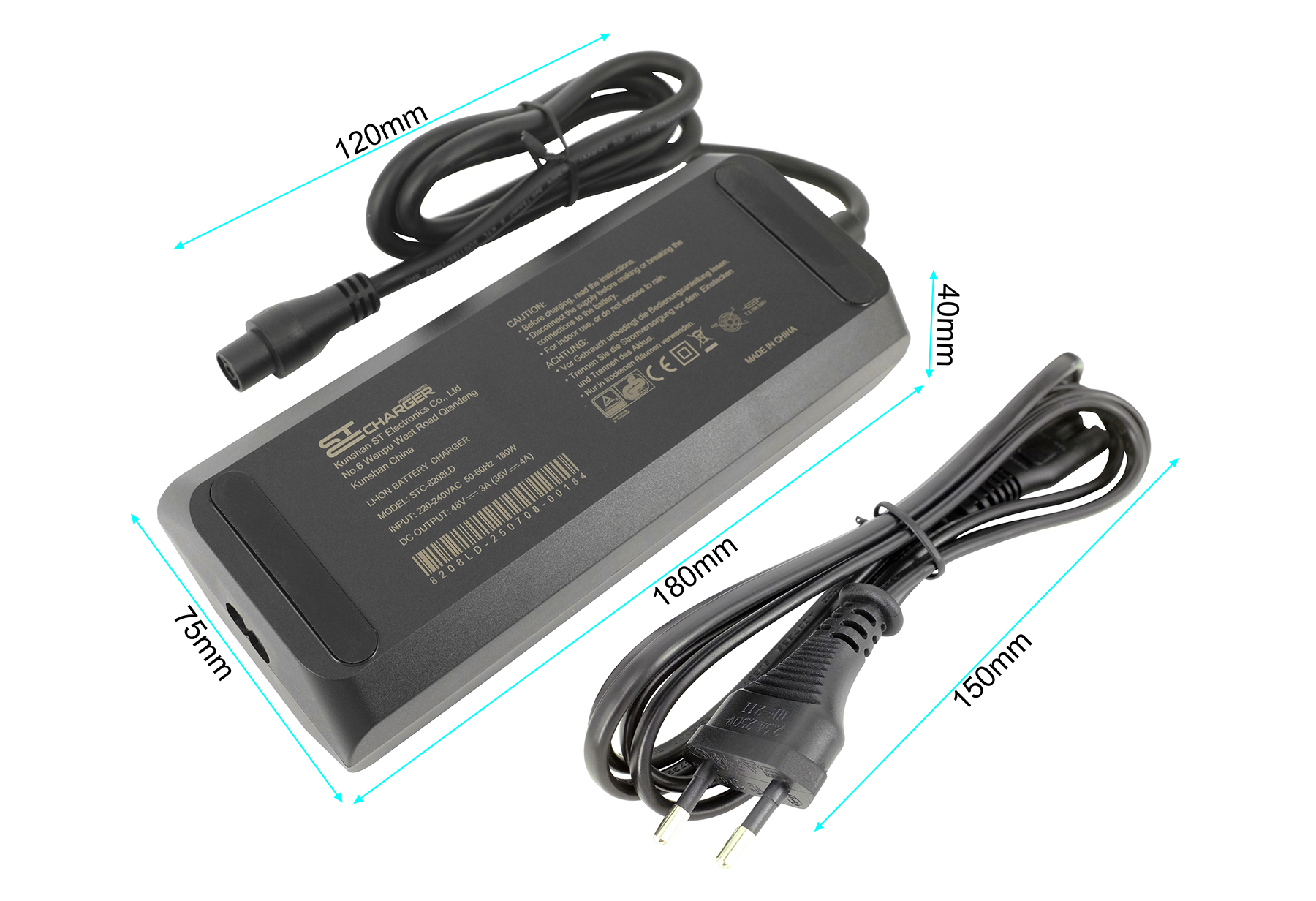 Ein schwarzes Ladegerät für Lithium-Ionen-Akkus mit Kabeln. Maße sind angegeben.