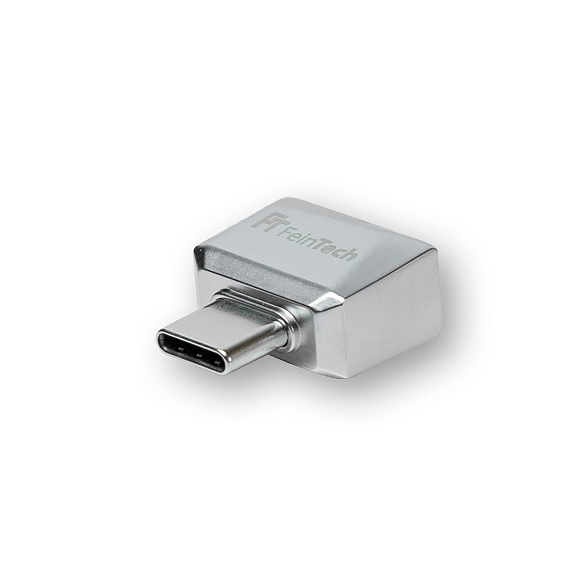 Un adattatore USB-C argentato con il logo FeinTech.