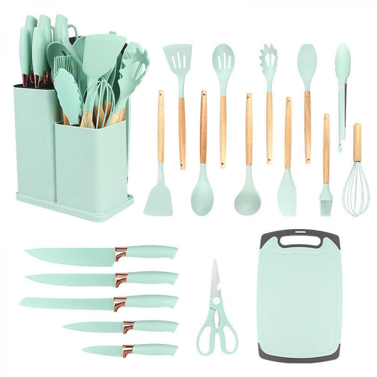 Eine Sammlung von Küchenutensilien in Mintgrün, darunter Messer, Scheren, Schneidebrett und Kochutensilien.