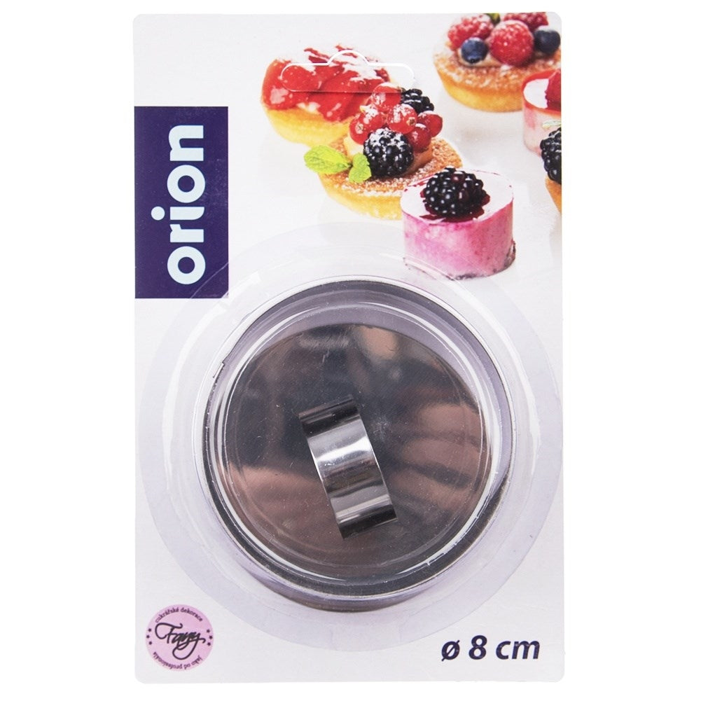 Un cortador de galletas redondo de metal de 8 cm de diámetro.