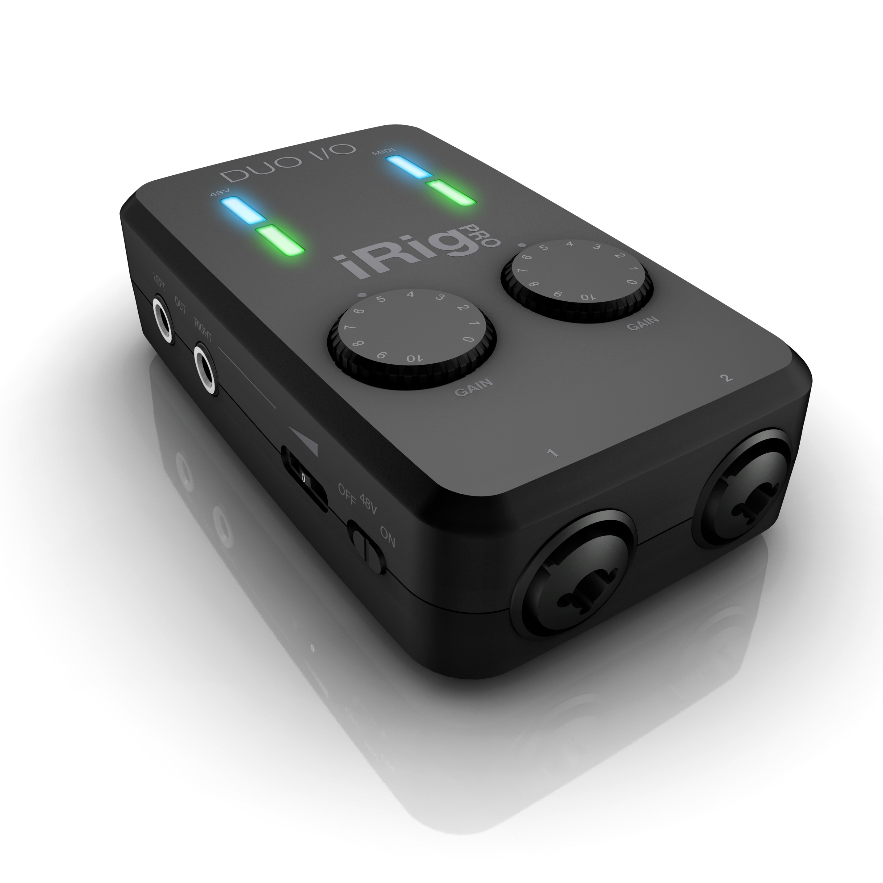 Schwarzes Audio-Interface mit zwei Drehreglern, Anschlüssen und Lichtern.