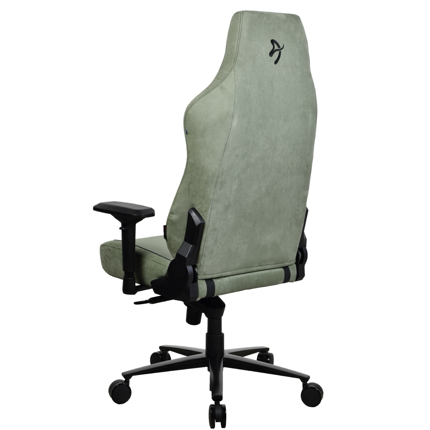 Groene gamestoel van achteren gezien met zwart logo op de hoofdsteun.