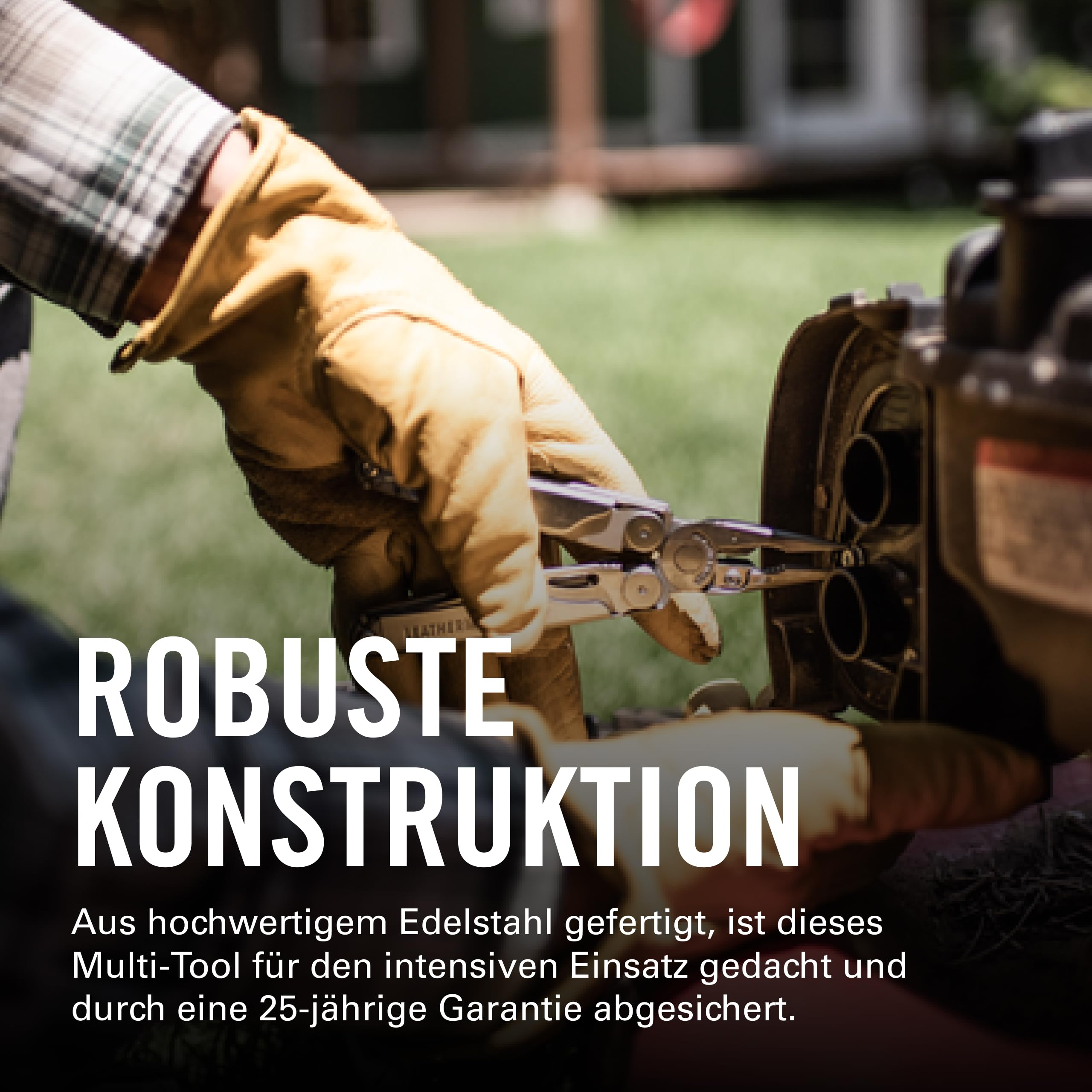 Osoba w żółtych rękawicach używa narzędzia wielofunkcyjnego na urządzeniu.