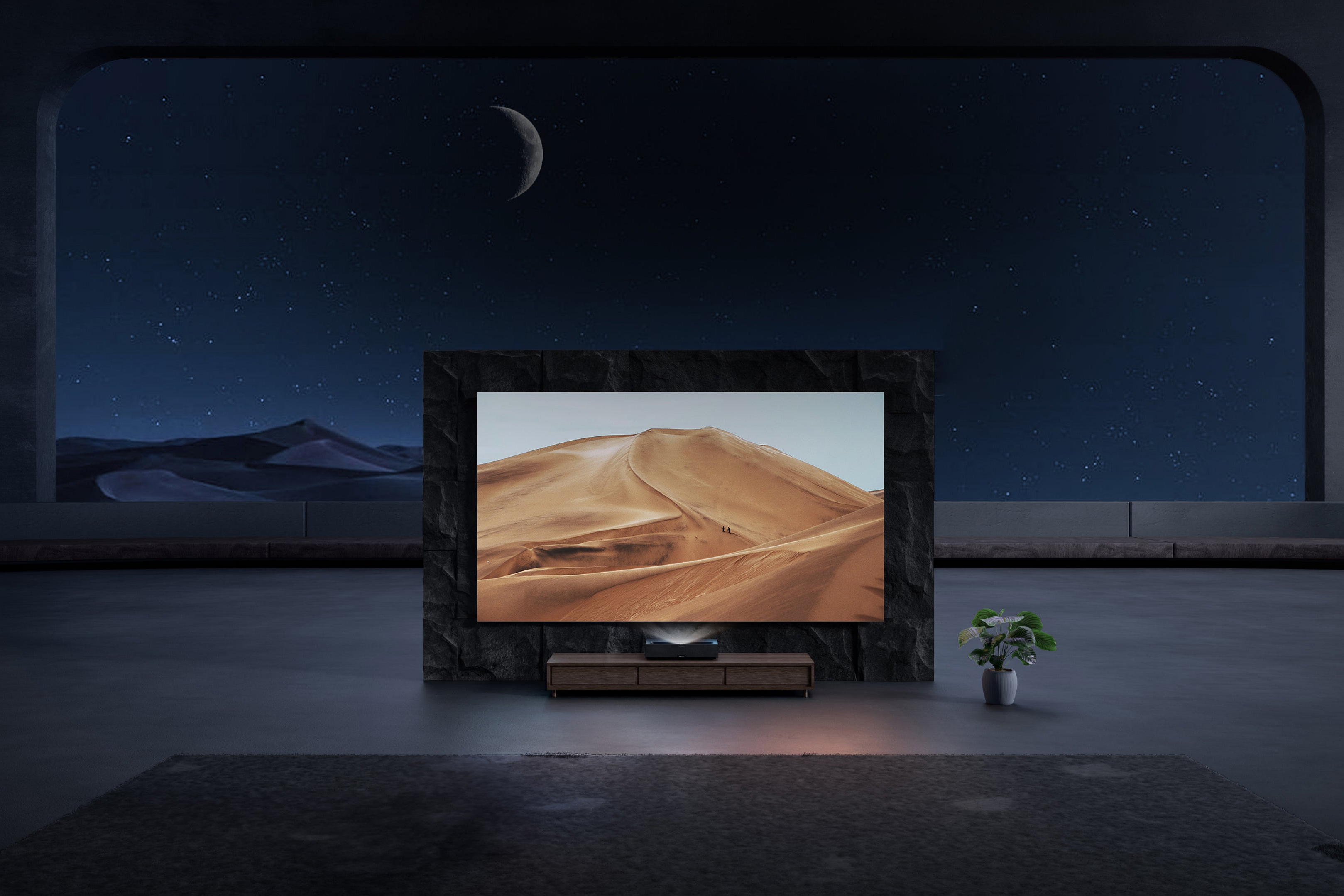 Moderne Lounge mit Großbildfernseher, der eine Wüstenlandschaft zeigt. Sternenhimmel.