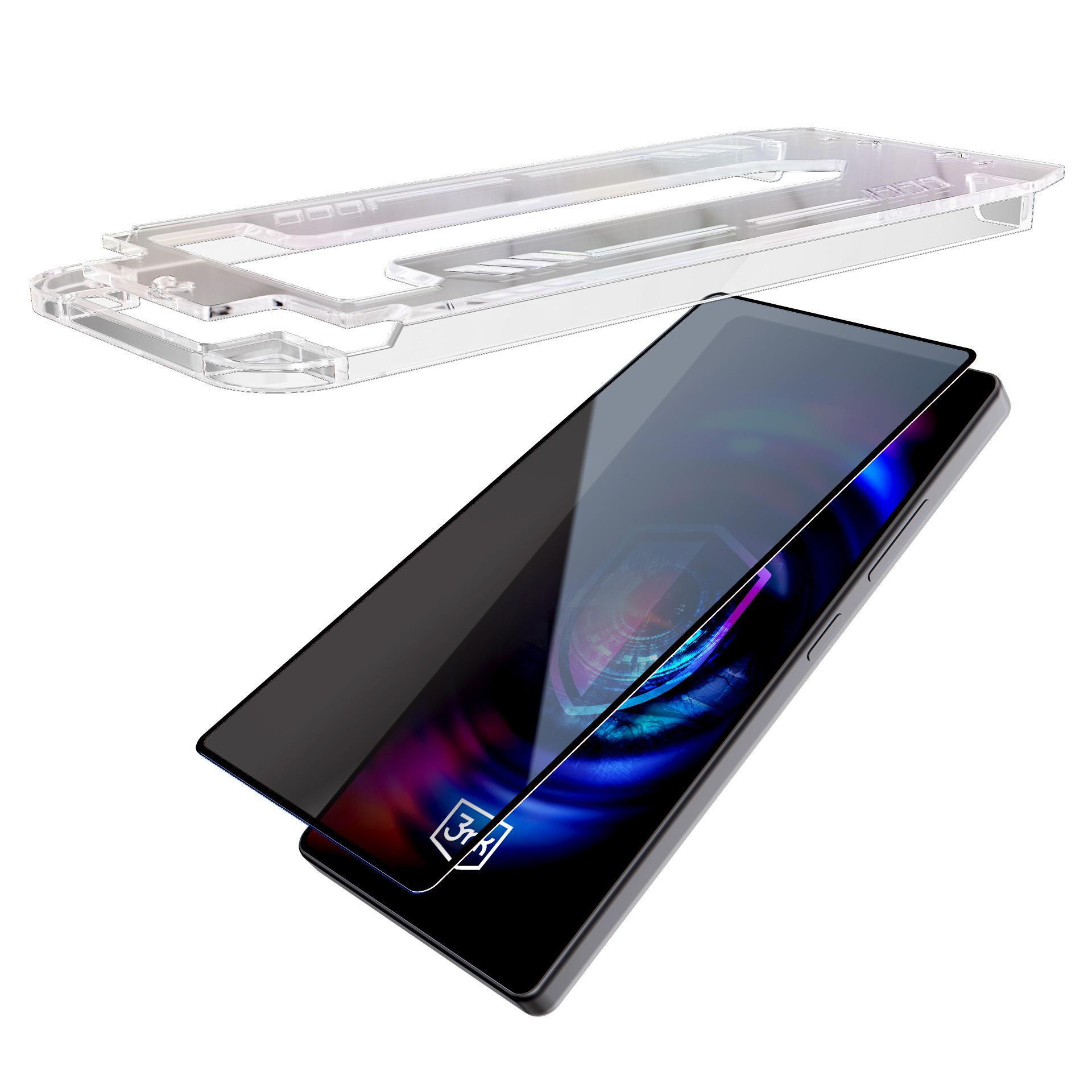 Un smartphone con protector de pantalla y funda transparente.