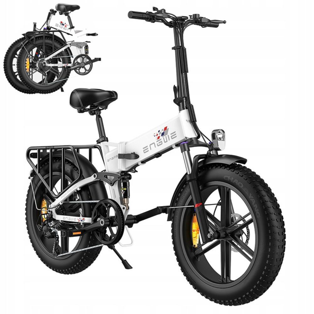 Una e-bike pieghevole bianca con pneumatici larghi, portapacchi e sospensioni.