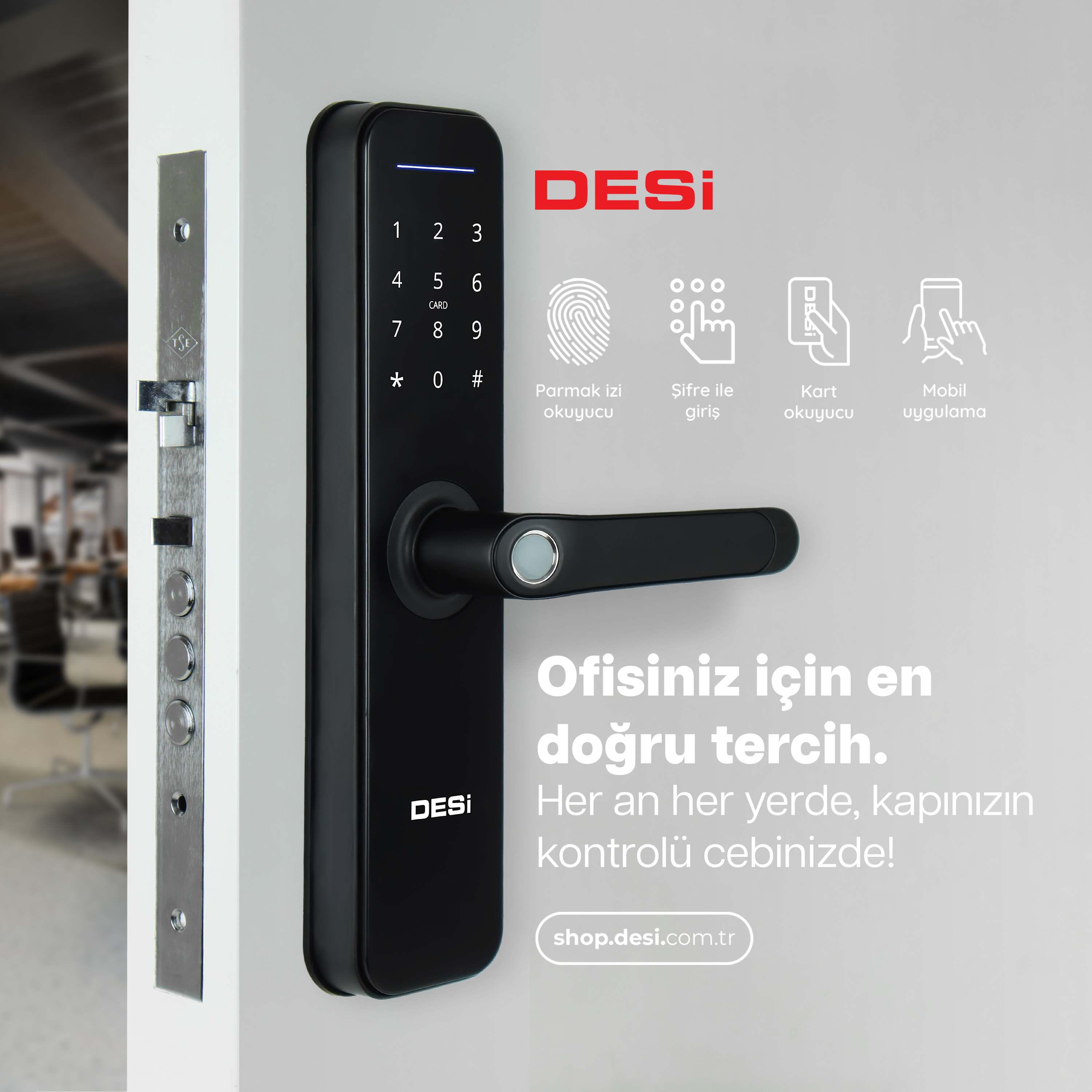 Tuş takımı, kulp ve parmak izi sensörlü siyah kapı kilidi. Ofis güvenliği.