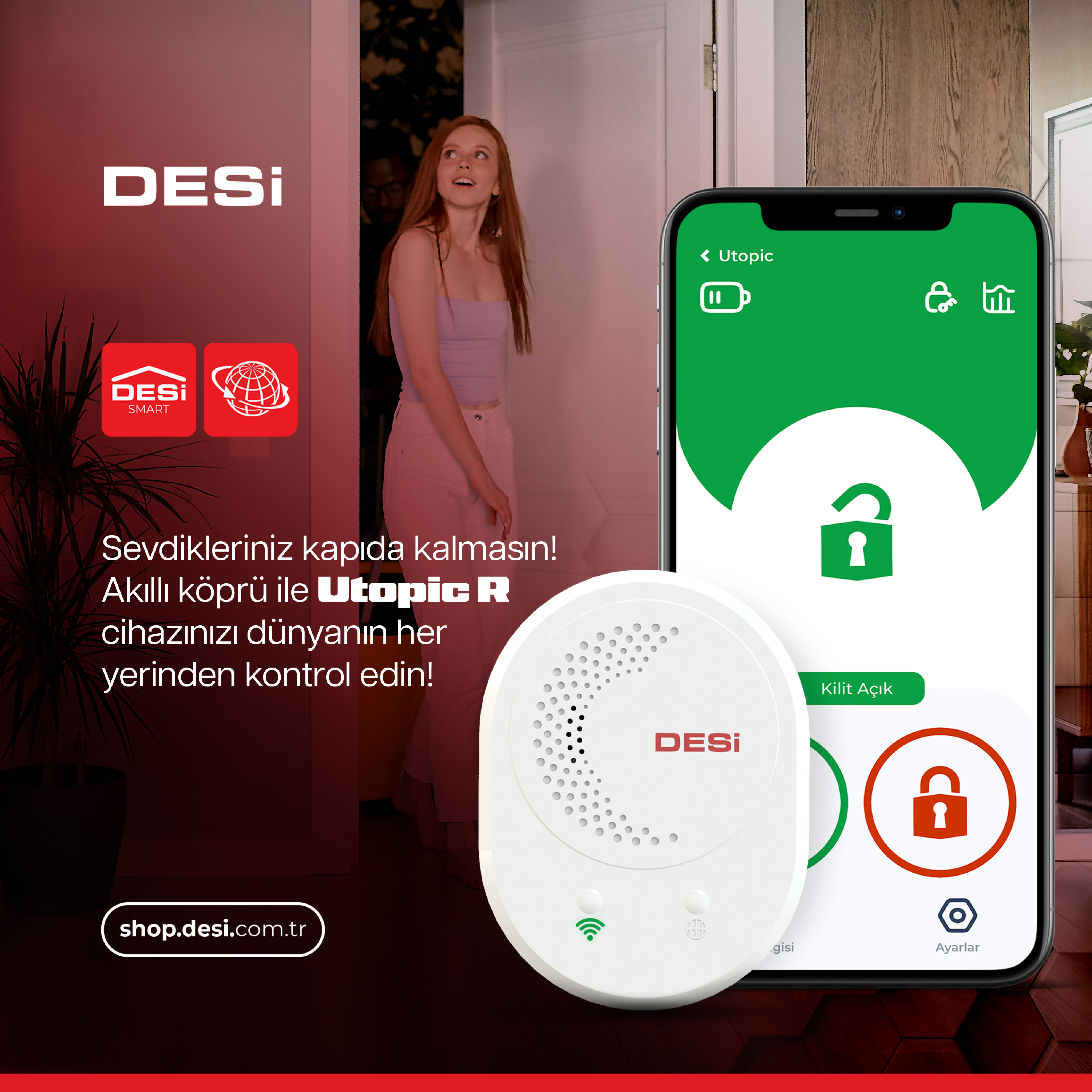 Bir kadın girerken akıllı telefon ve beyaz bir cihaz gösteriliyor.