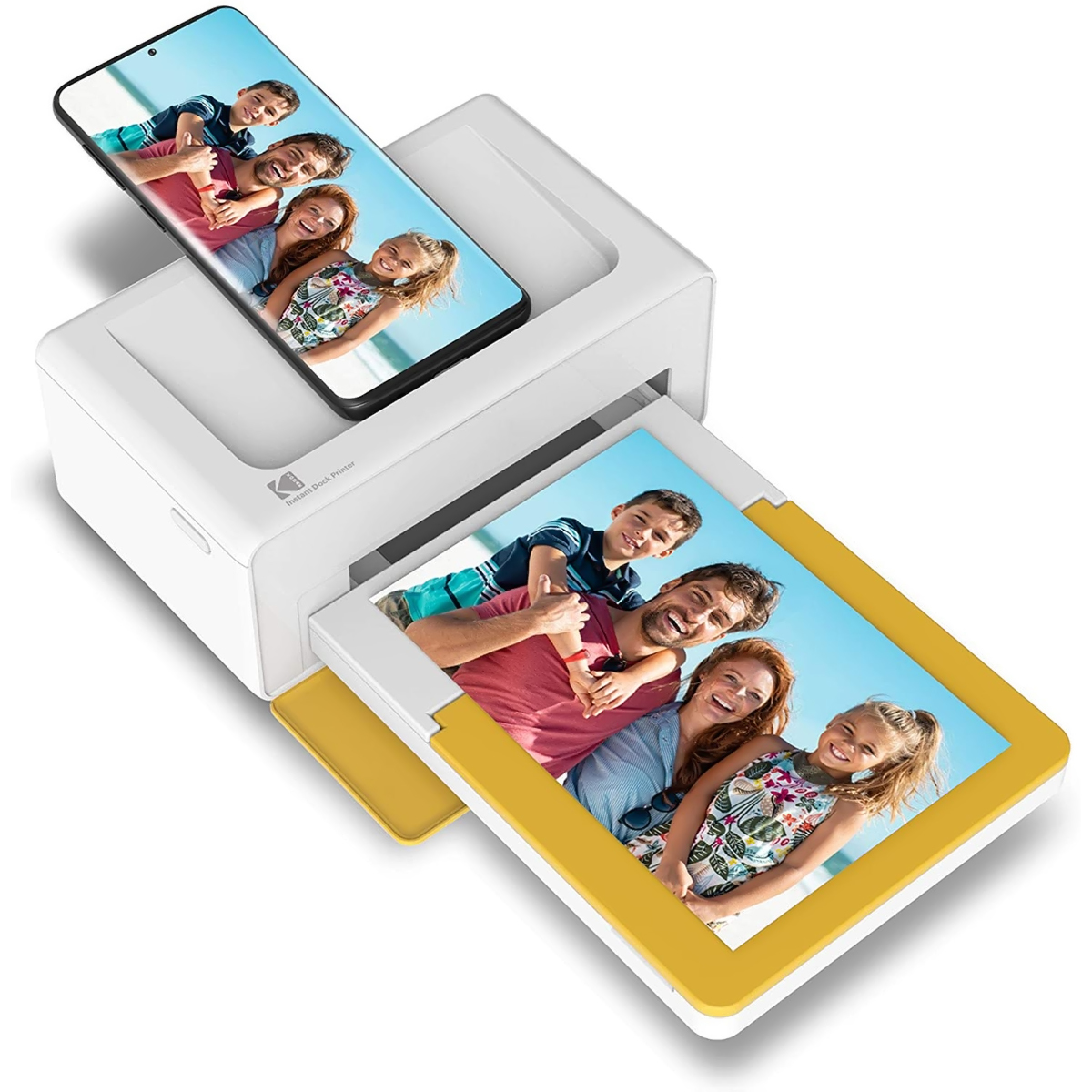 Ein weißer Fotodrucker druckt ein Bild einer lächelnden Familie am Strand.