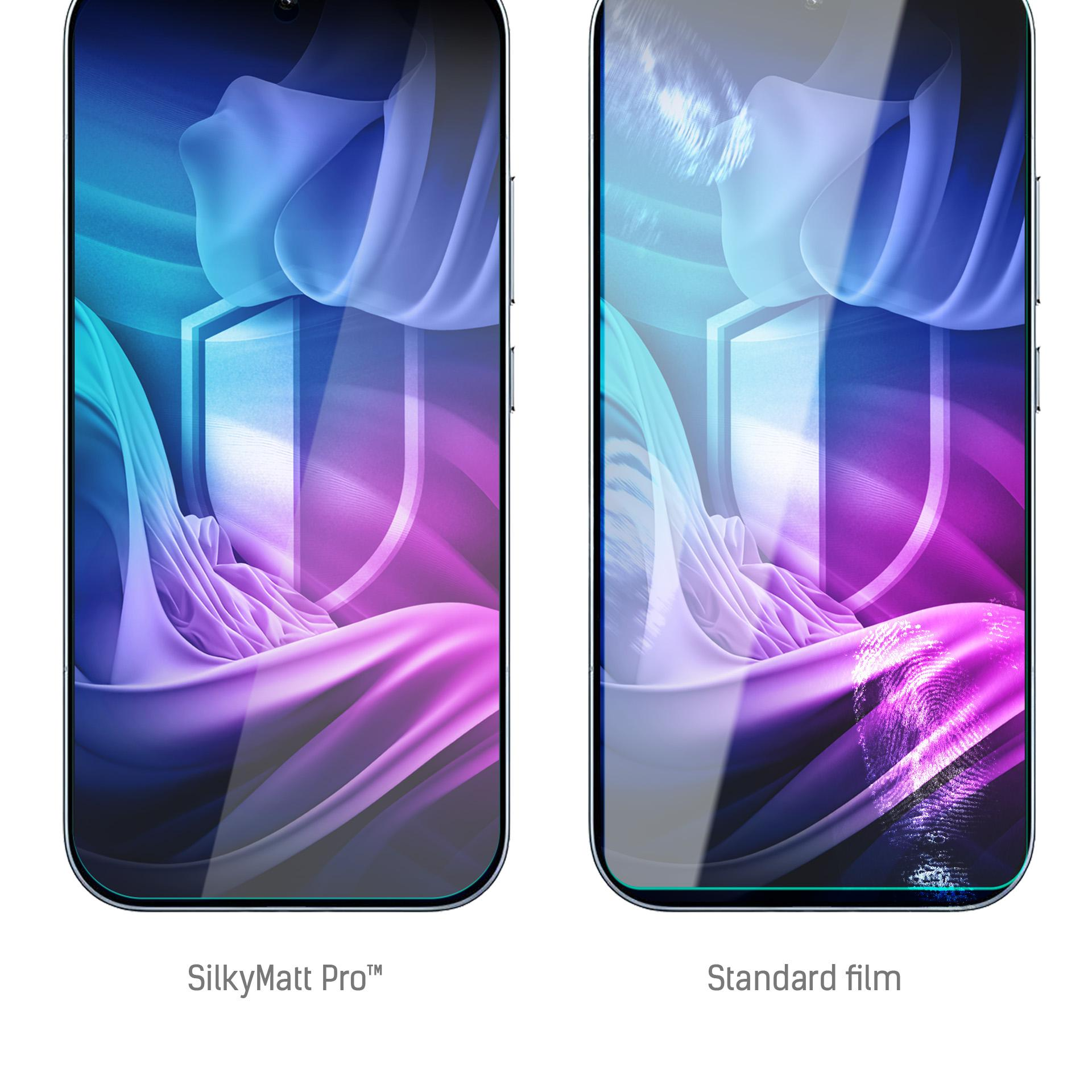 Due telefoni con sfondi colorati, uno con etichetta "SilkyMatt Pro".