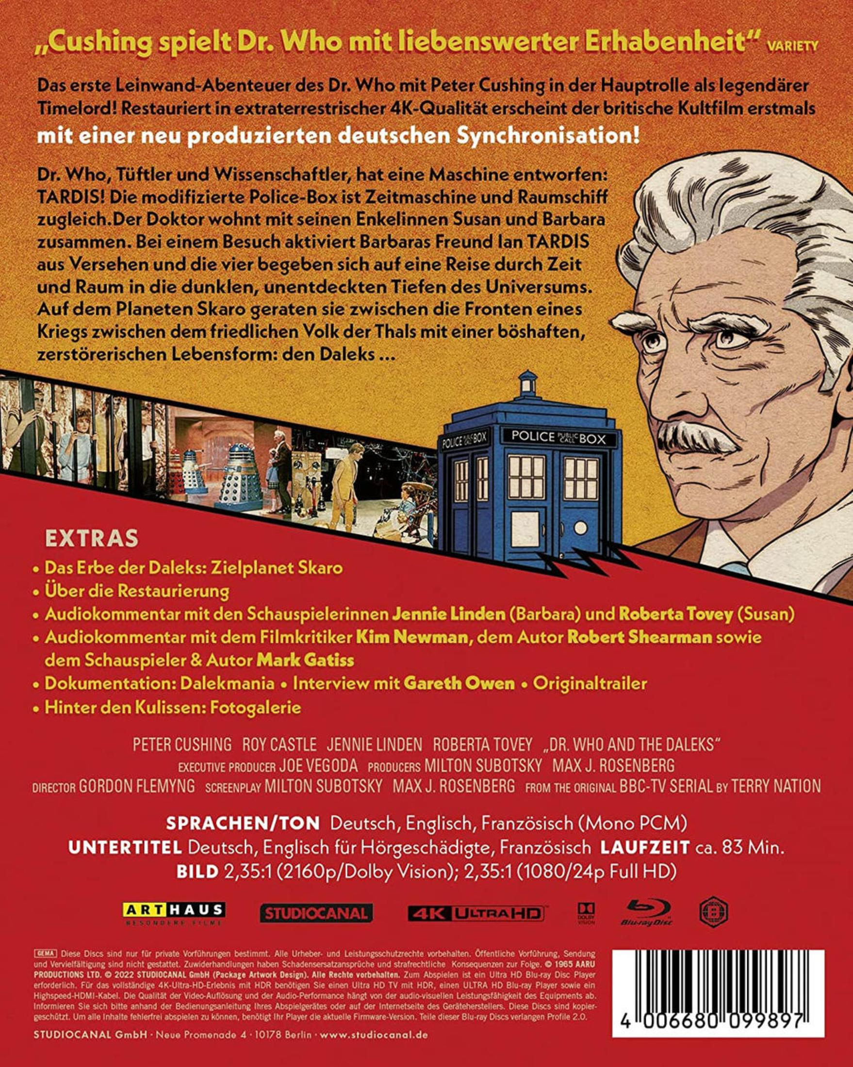 Peter Cushing nei panni del Dr. Who con TARDIS e Dalek. Poster del film con testo.
