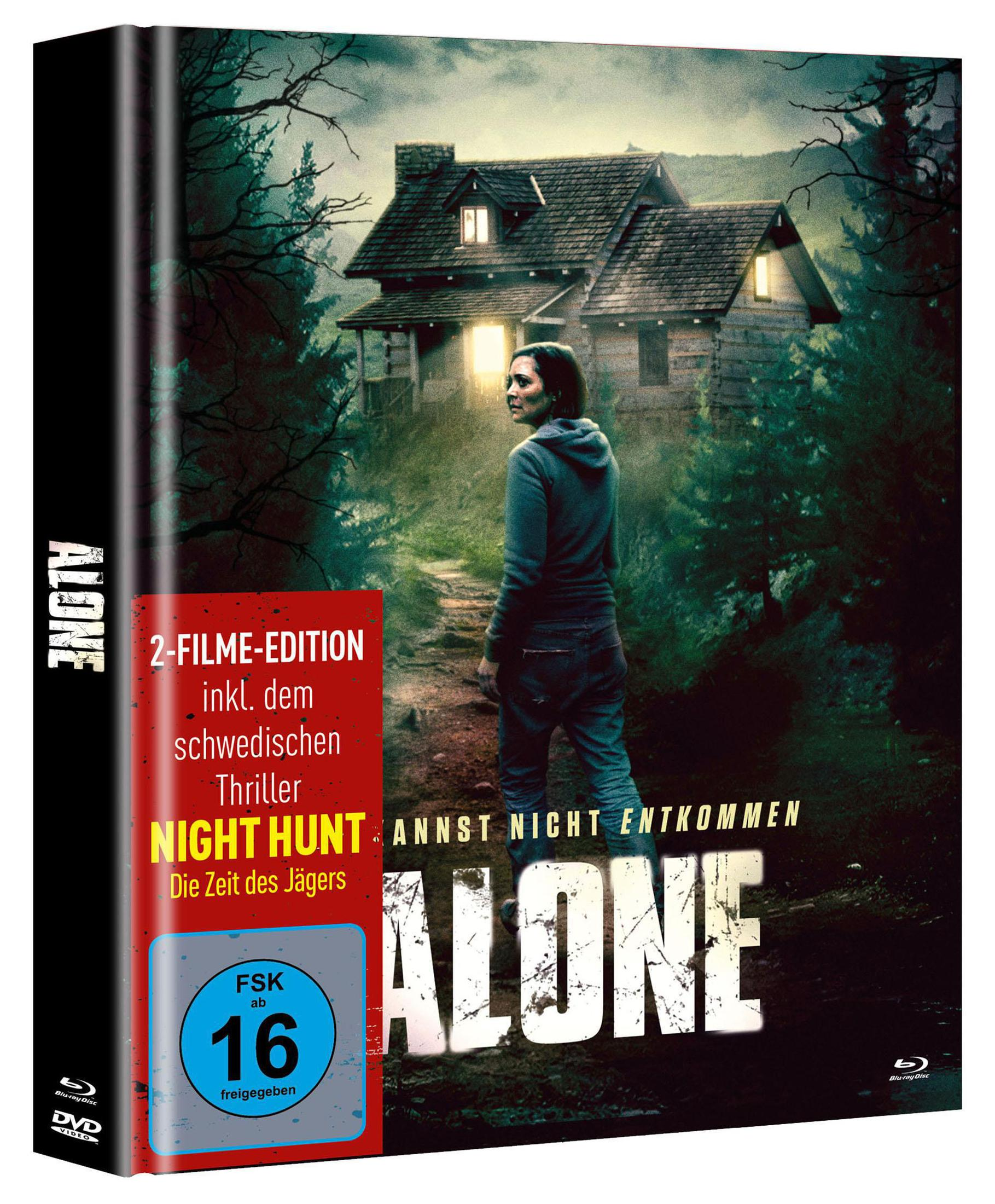 Donna cammina su sentiero boschivo verso casa. Copertina film horror.