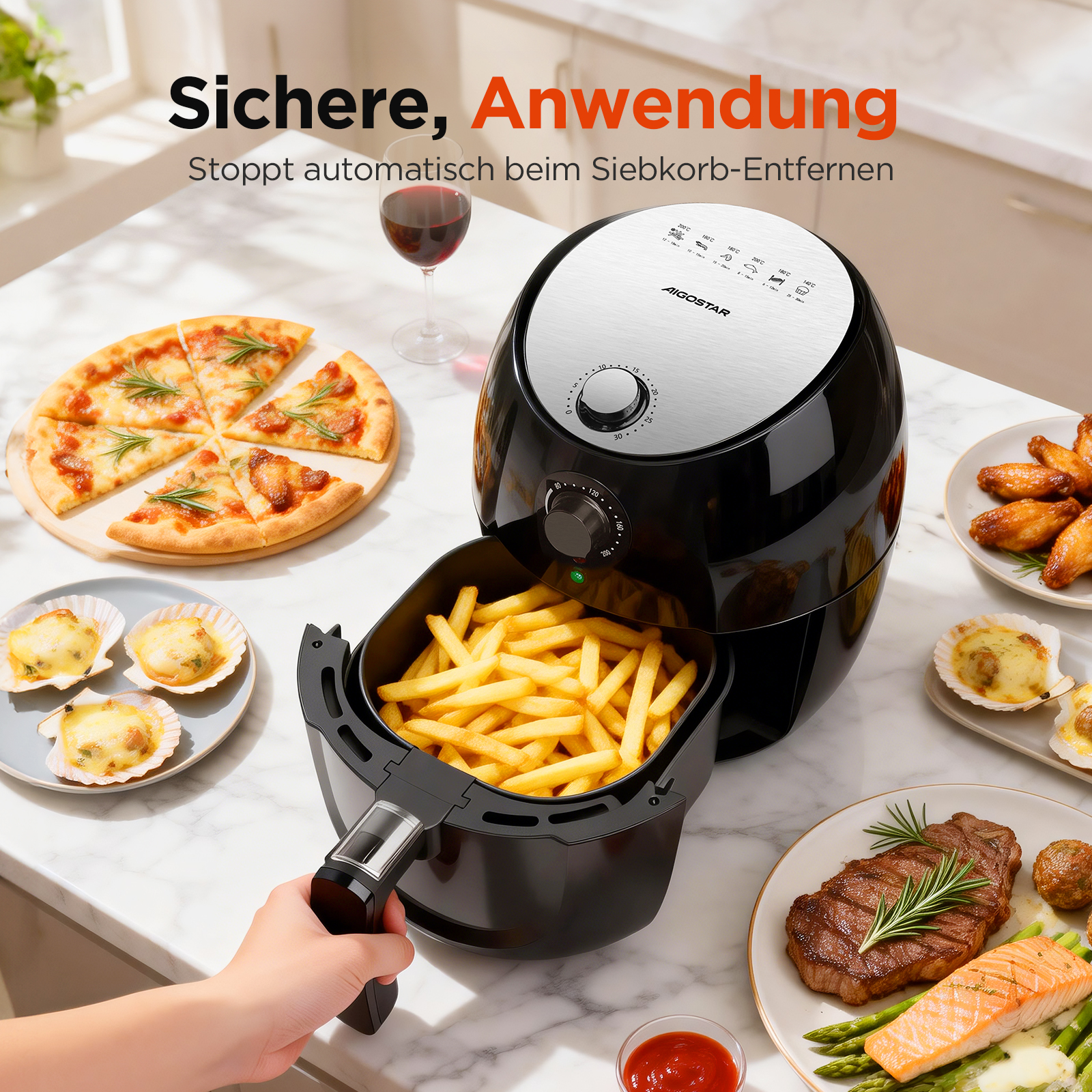 Ein schwarzer Airfryer mit Pommes frites, Pizza, Garnelen, Lachs und Steak.