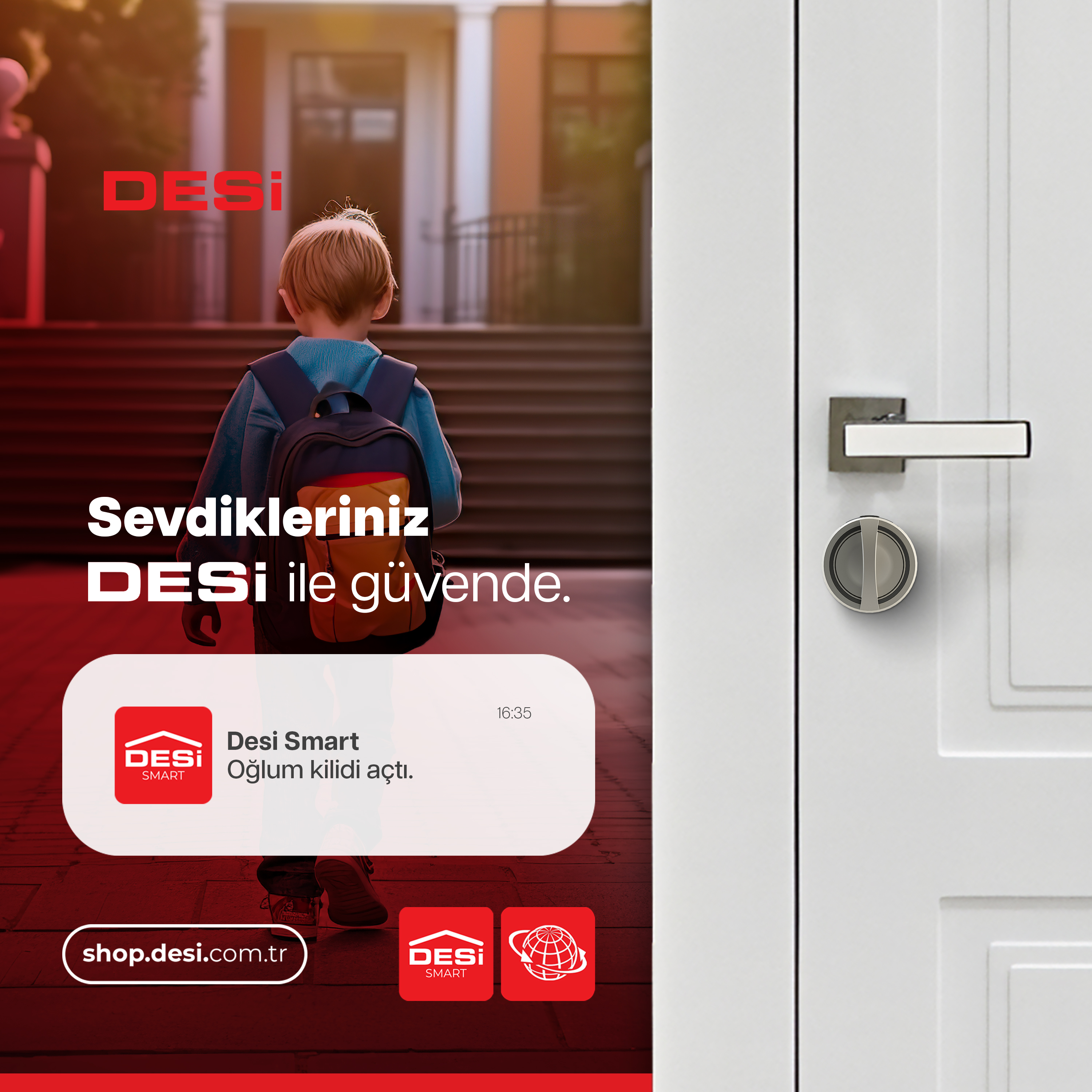 Sırt çantalı çocuk binanın önünde, Desi logosu ve bildirim.