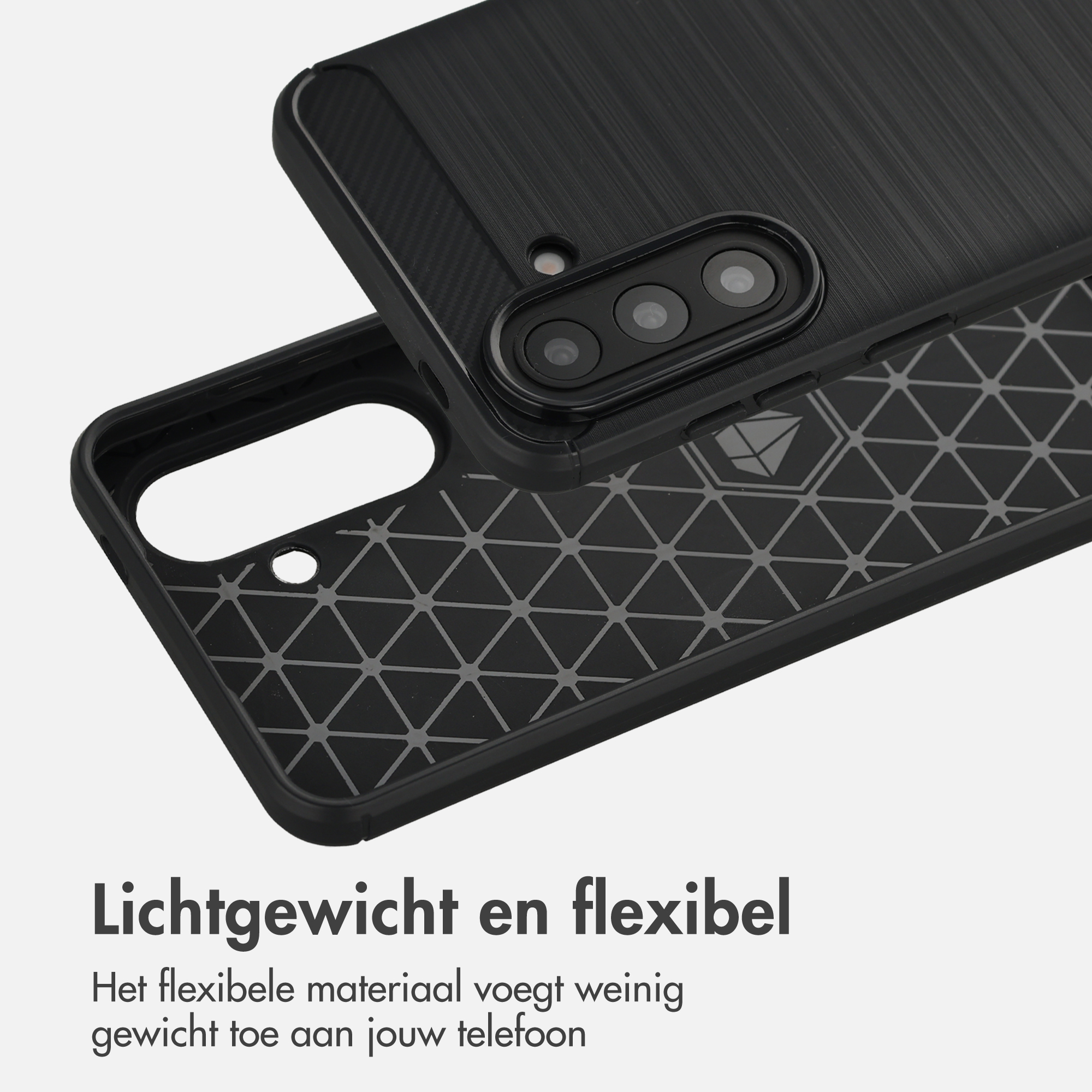 Zwarte telefoonhoes met textuur en camerarand.
