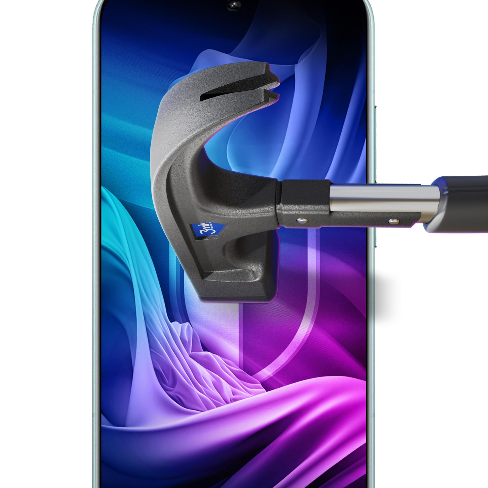 Un martello grigio colpisce lo schermo di uno smartphone con grafica di sfondo blu e viola.