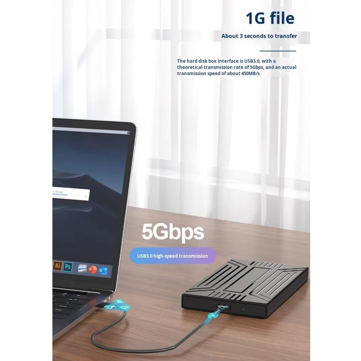 Ein Laptop ist über USB 3.0 mit einer externen Festplatte verbunden.