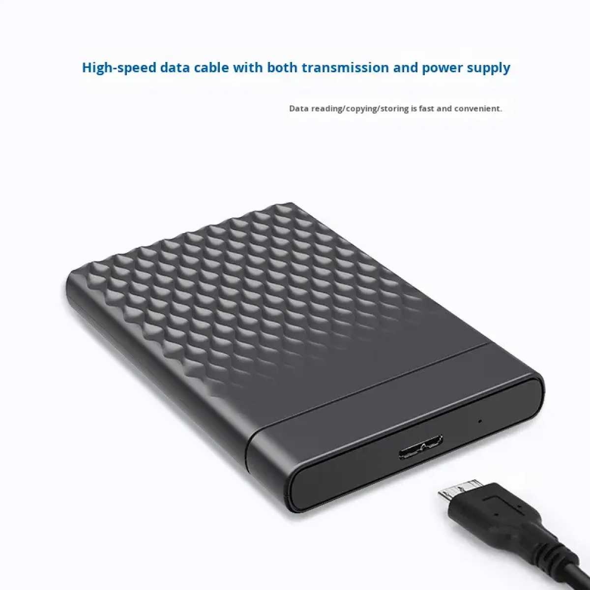Schwarzes externes Festplattengehäuse mit USB-C-Anschluss und Kabel.
