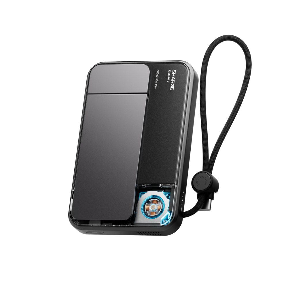 Batterie externe noire avec ventilateur et lanière, sur fond blanc.