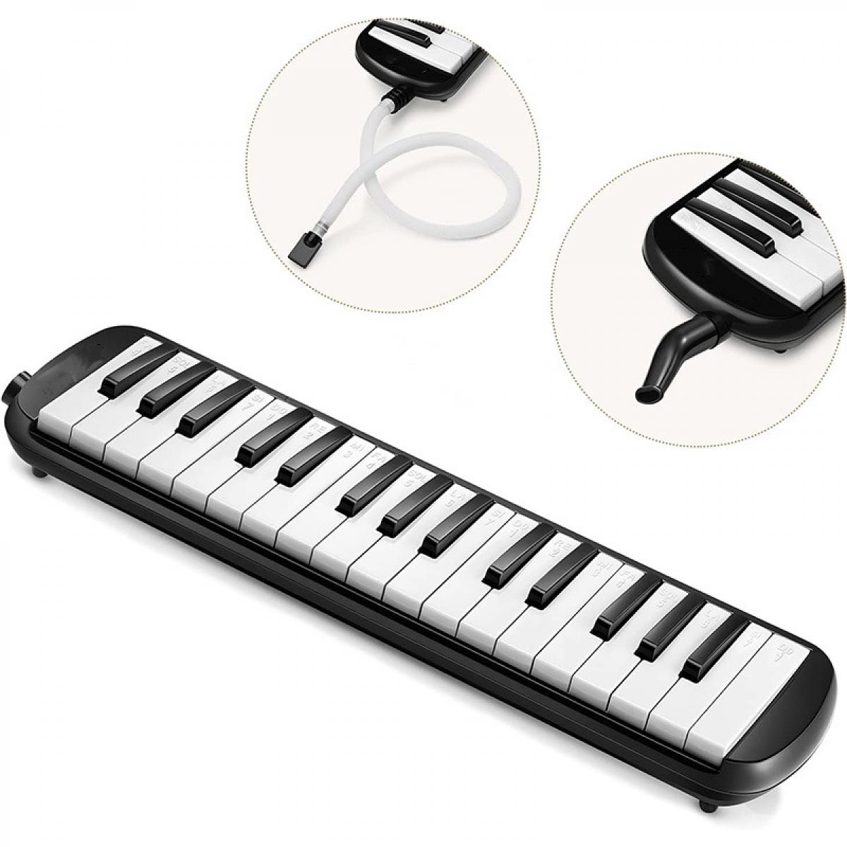 Ein schwarzer Melodica mit weißen und schwarzen Tasten. Nahaufnahme