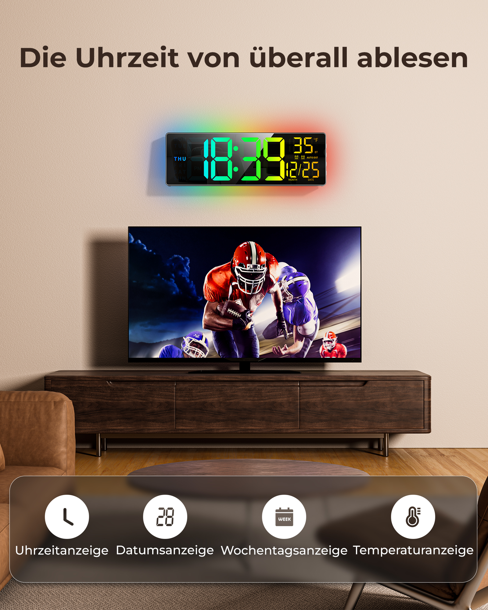 Digitaluhr mit Farbverlauf und TV zeigt Football an.