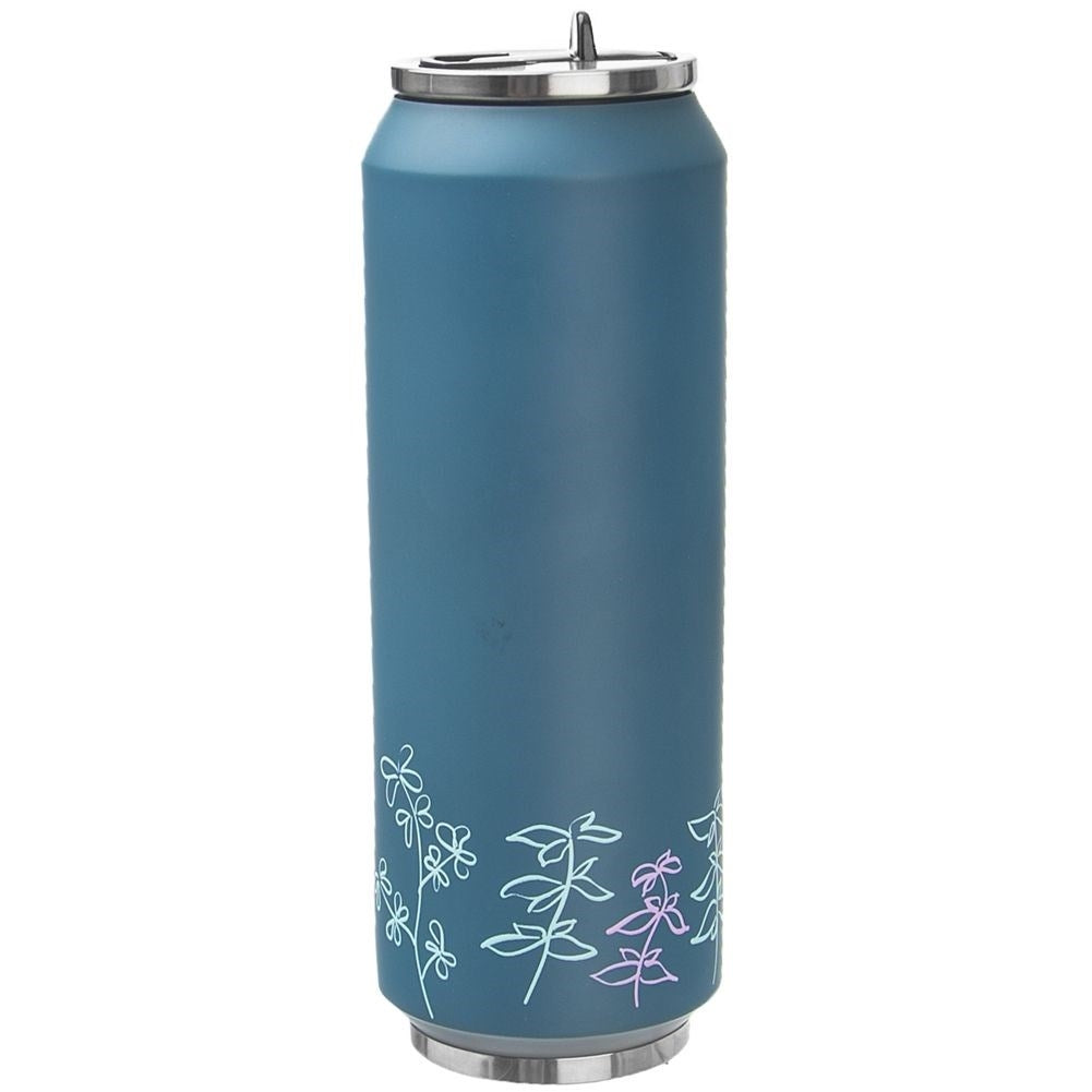 Una botella azul con forma de lata, tapa plateada y diseño floral.