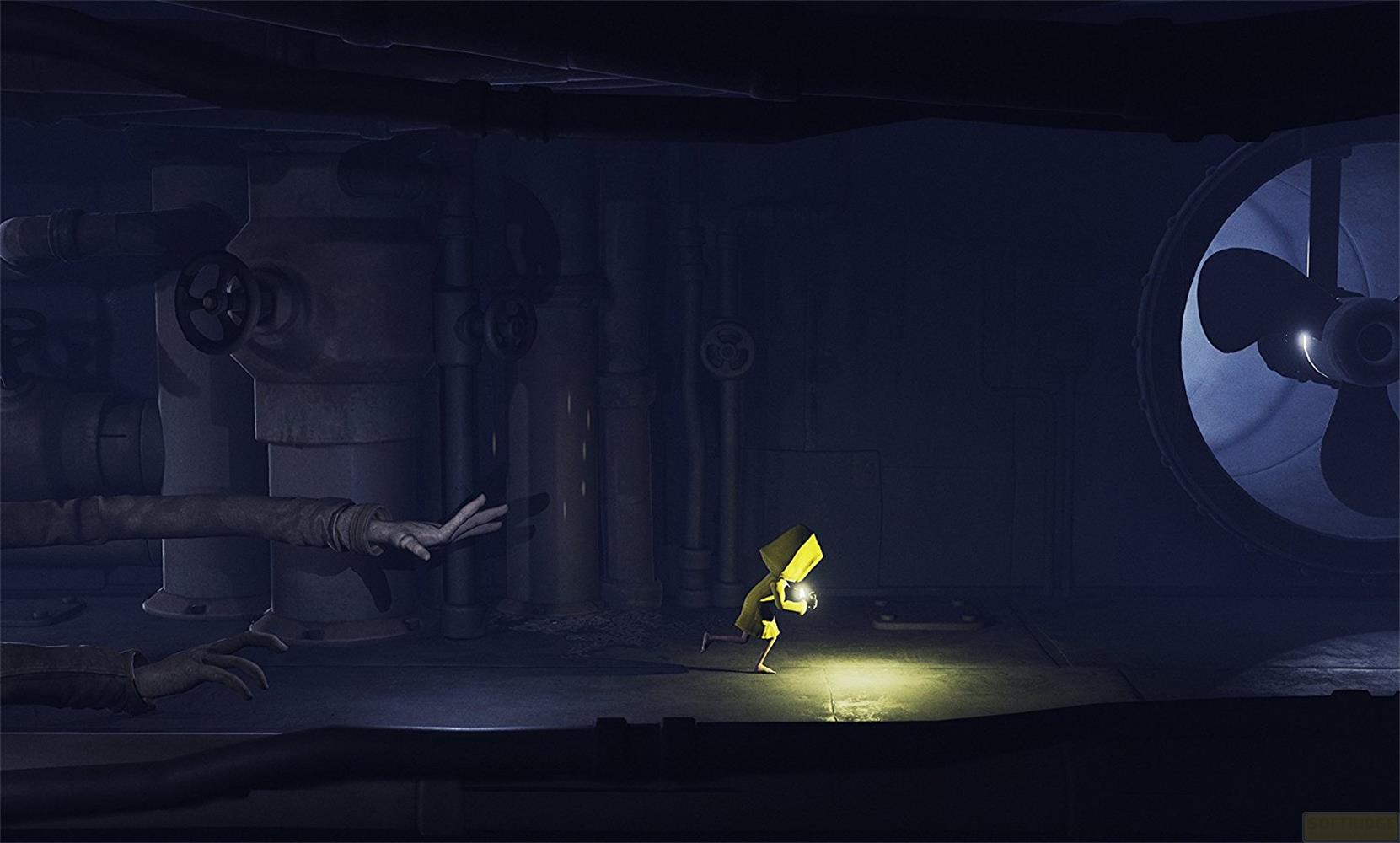 Un enfant en jaune court avec une lanterne. De longs bras l'attrapent.