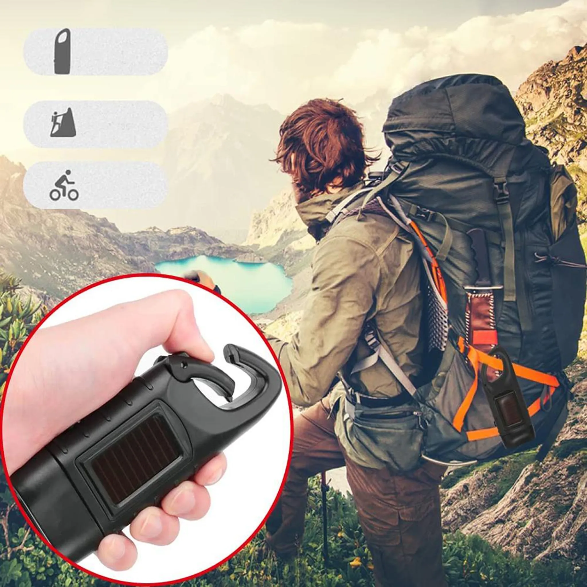 Ein Wanderer mit Rucksack, der eine Solar-Taschenlampe hält. Berglandschaft.
