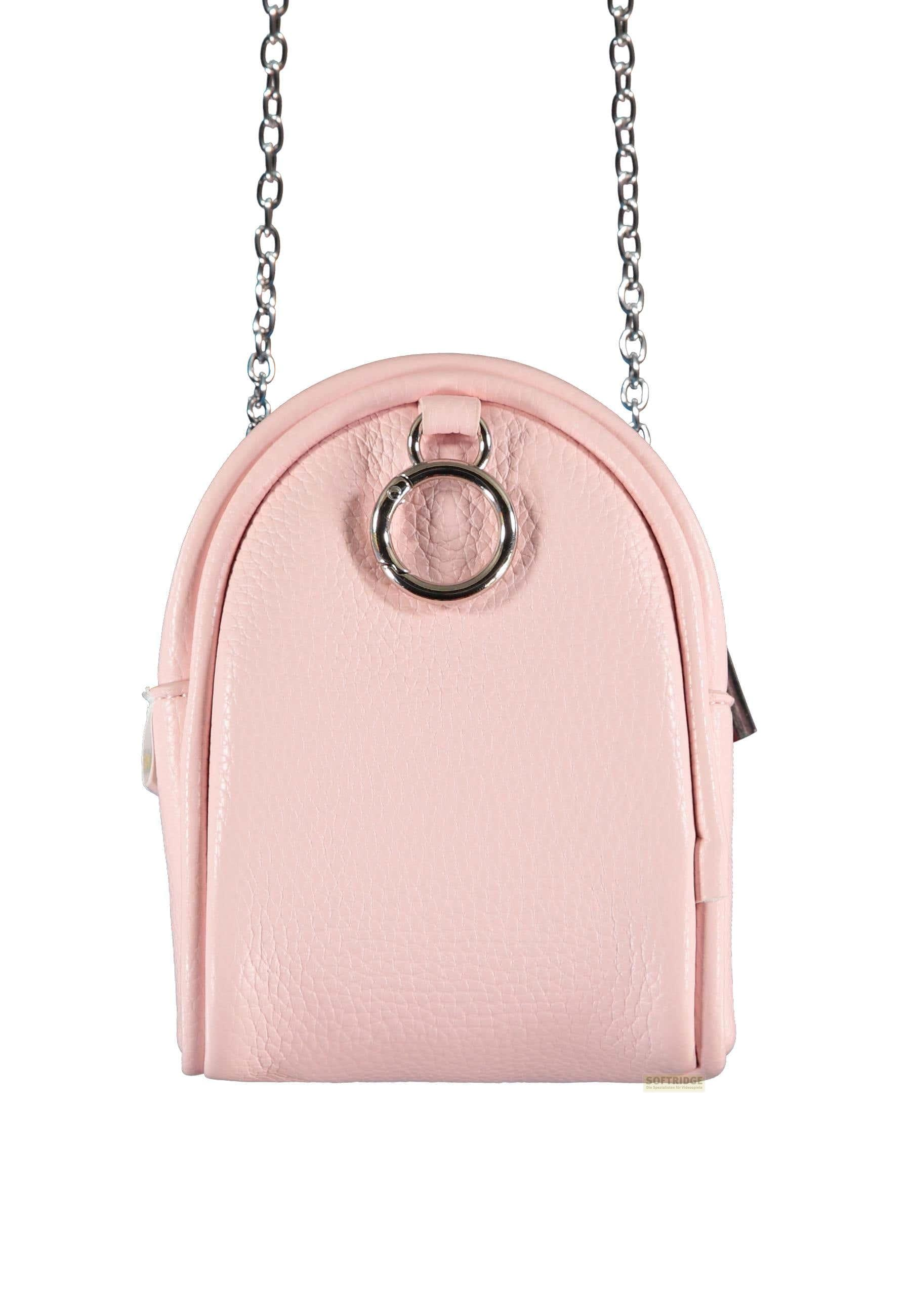 Eine rosafarbene Tasche mit silberner Kette und Karabinerhaken.