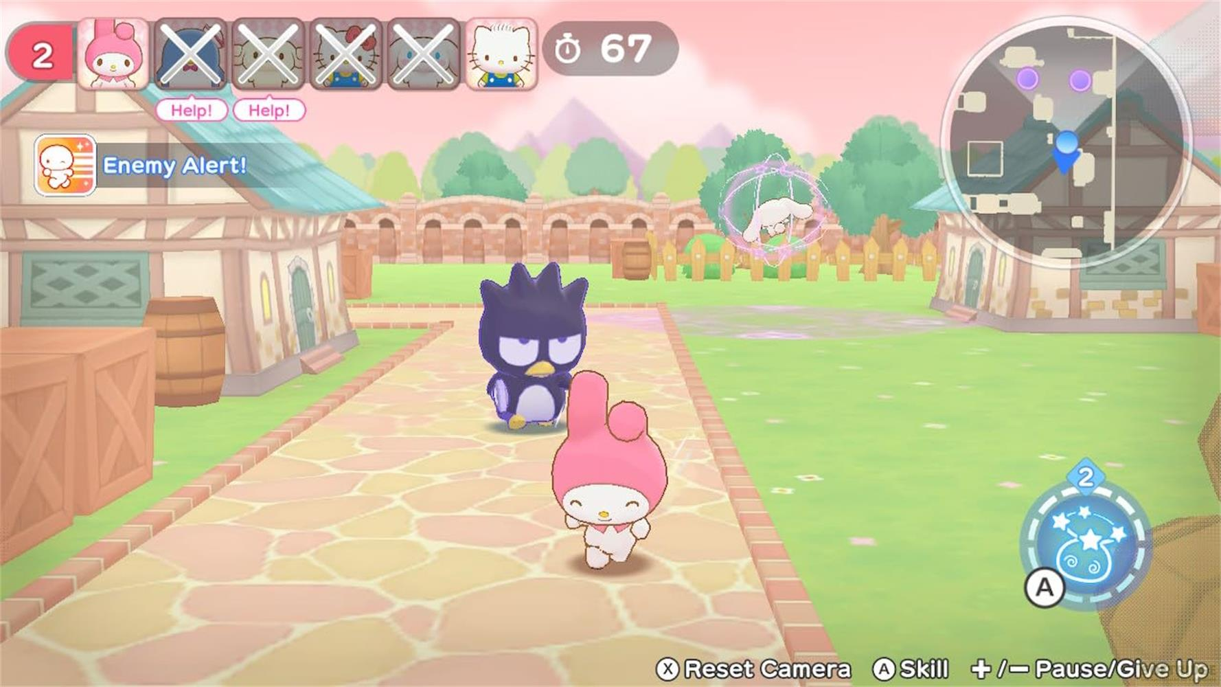 My Melody und Bad Badtz-Maru stehen auf einem Weg vor Gebäuden. Ein Feind ist alarmiert.