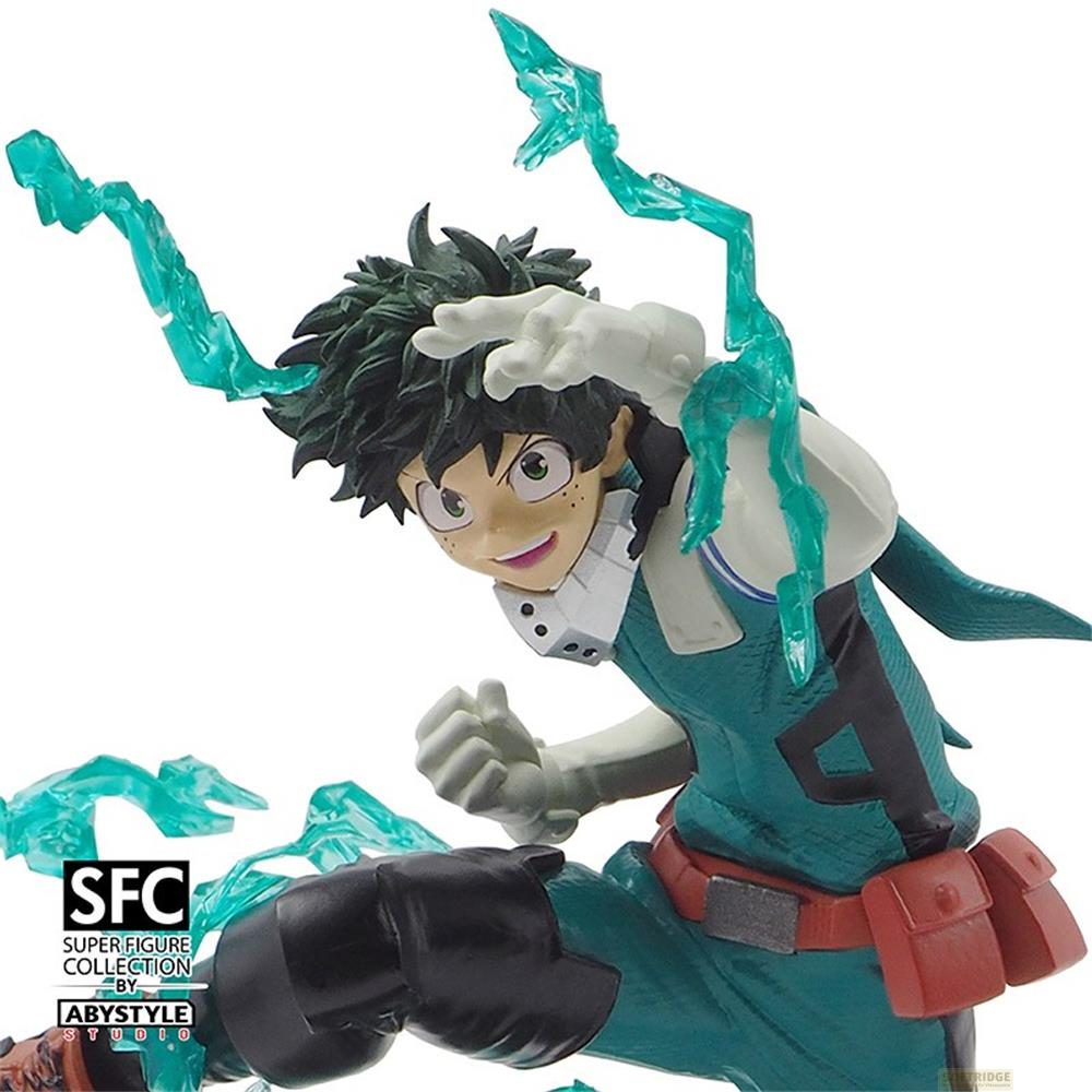 Deku-Figur mit grüner Energie, die aus seinen Armen und seinem Körper strömt.