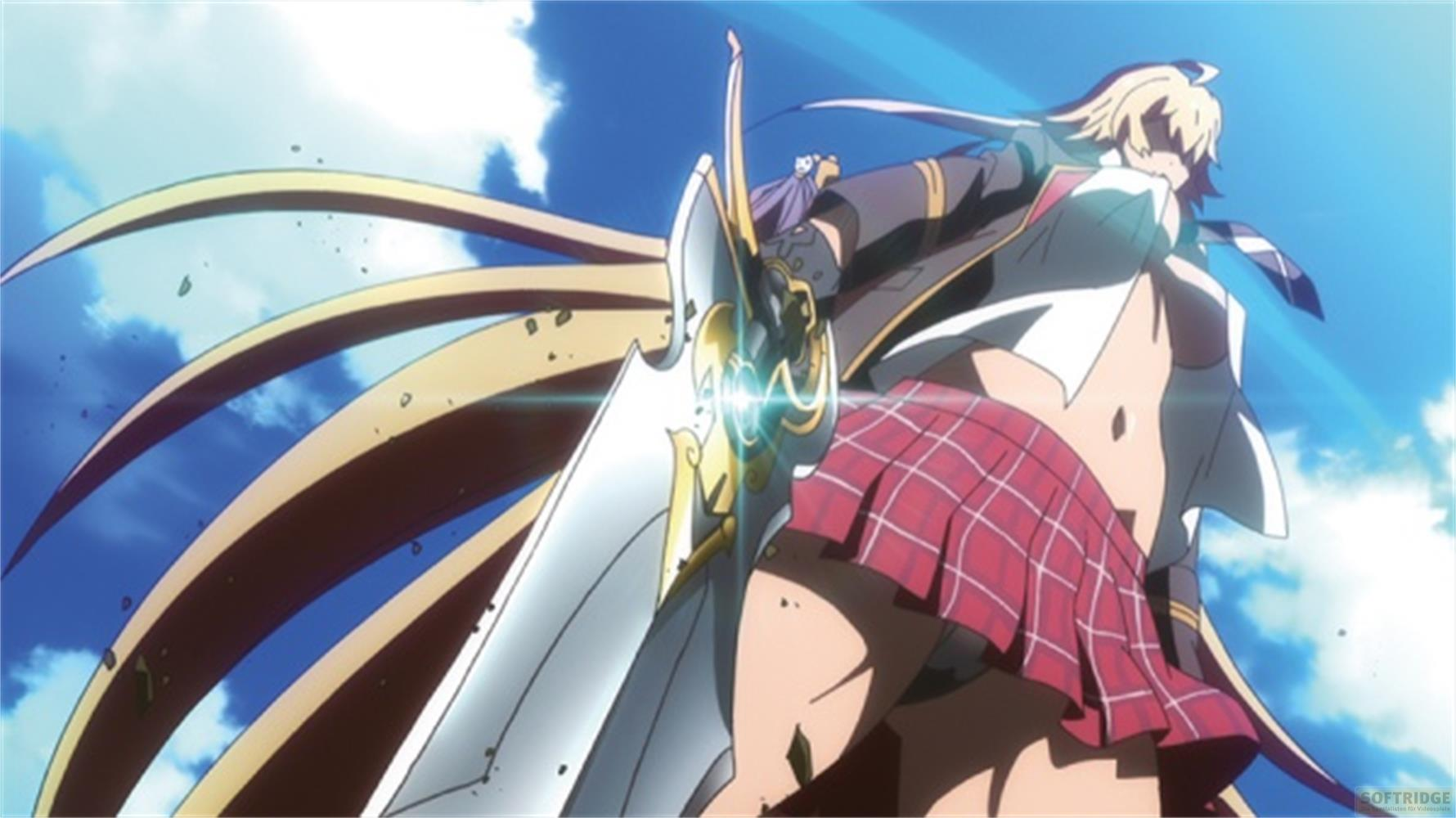 Ragazza anime con capelli biondi tiene una spada, indossa una gonna scozzese.