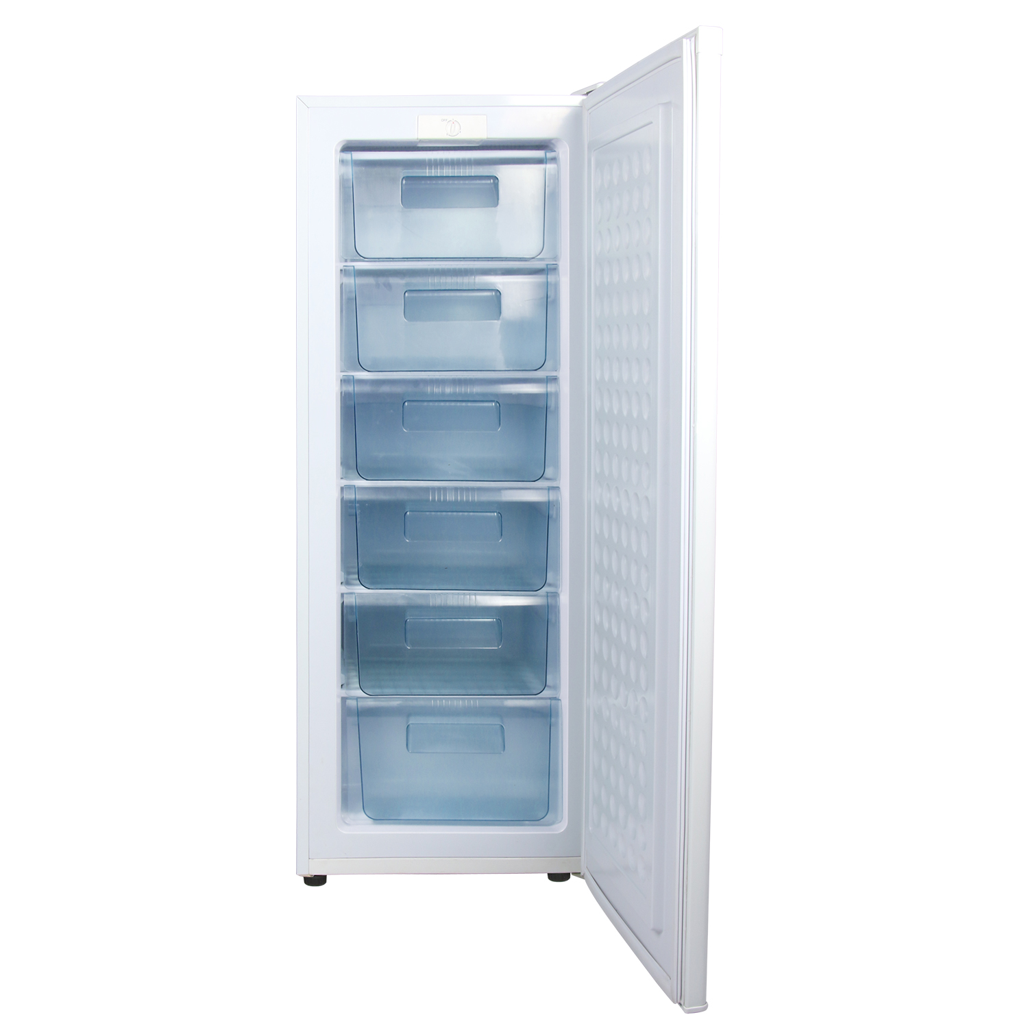 Un congelatore bianco con la porta aperta, che mostra cinque cassetti trasparenti.