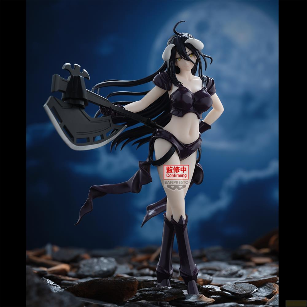 Una figura anime con capelli neri, corna e un grande ascia sta sulle rocce.