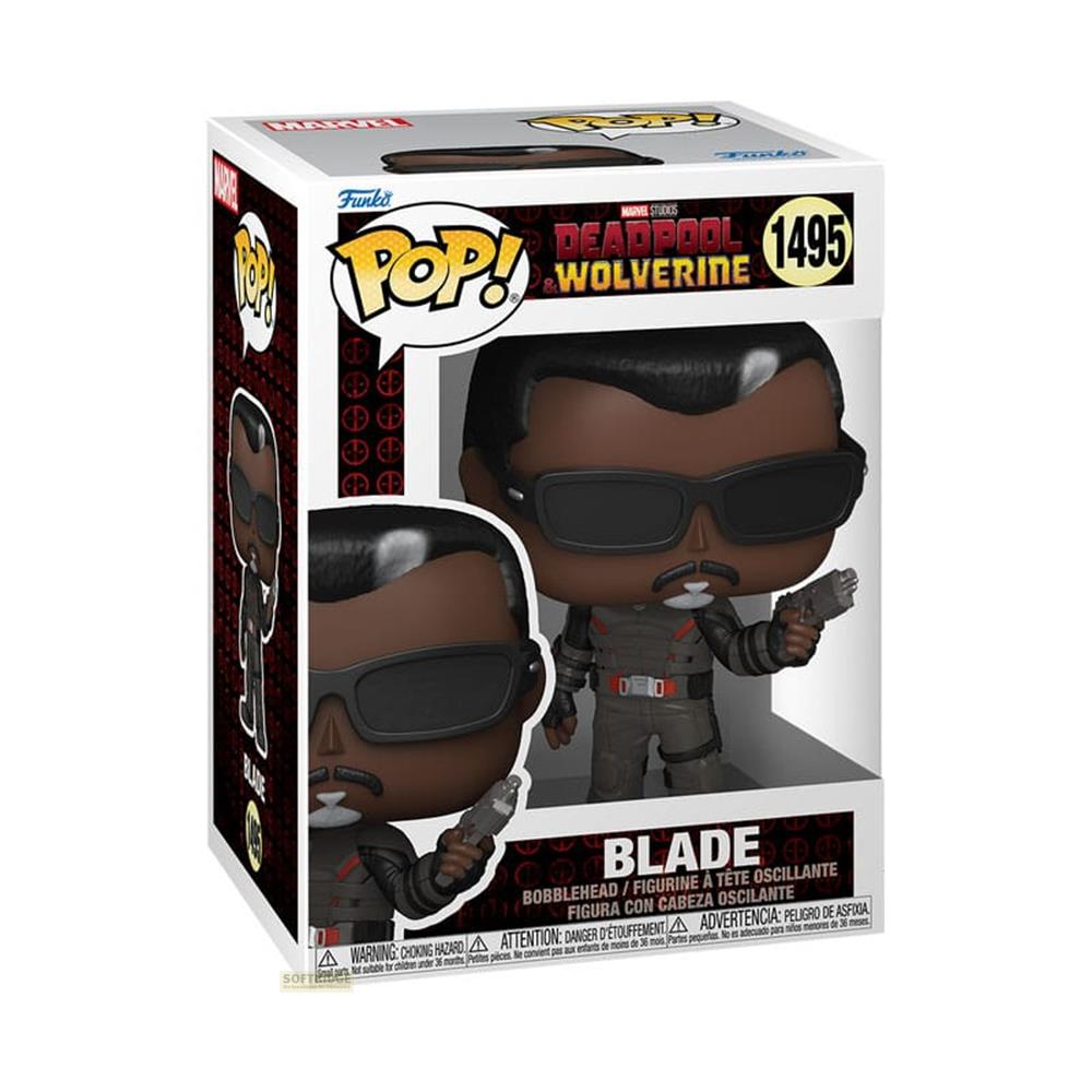 Figura Funko Pop! de Blade con gafas de sol, sosteniendo un arma.