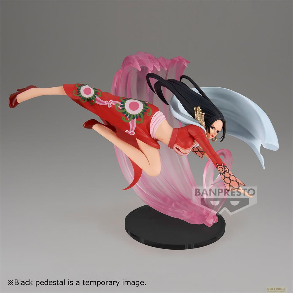 Eine Figur von Boa Hancock in einem roten Kleid, die auf einer rosa Basis schwebt.