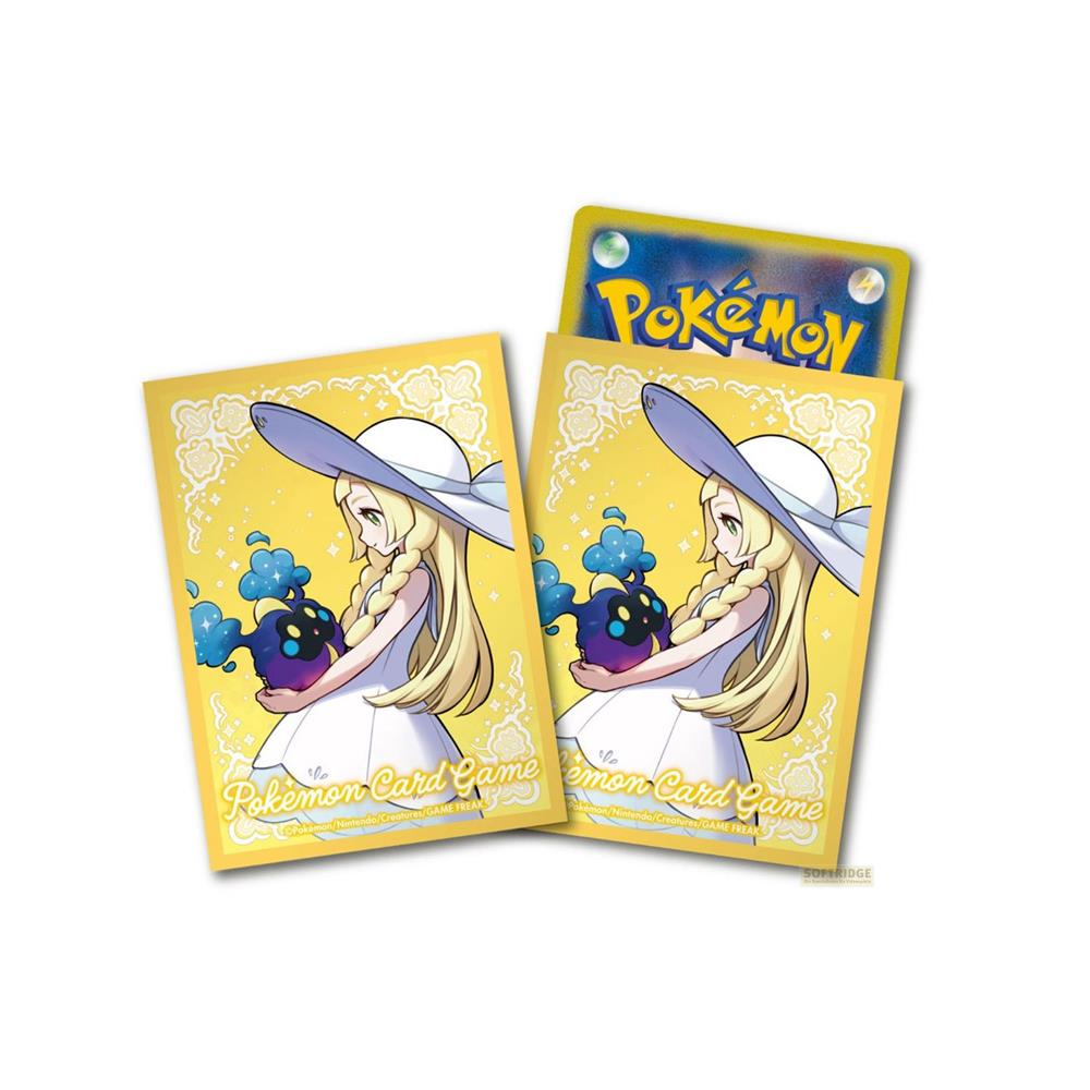Deux protège-cartes Pokémon jaunes avec Lillie et Nebulak. Une carte Pokémon est visible.