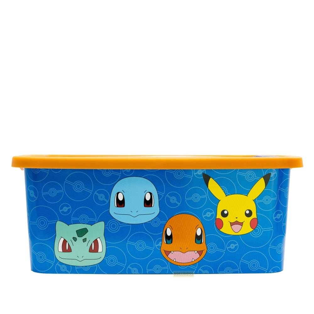 Blauer Behälter mit orangefarbenem Deckel, zeigt Pikachu, Glumanda, Schiggy und Bisasam.