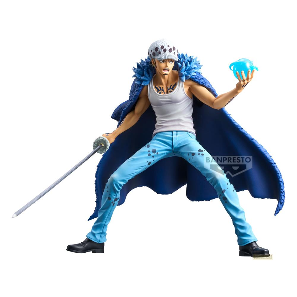 Eine Figur mit blauem Mantel, Schwert und blauer Kugel.