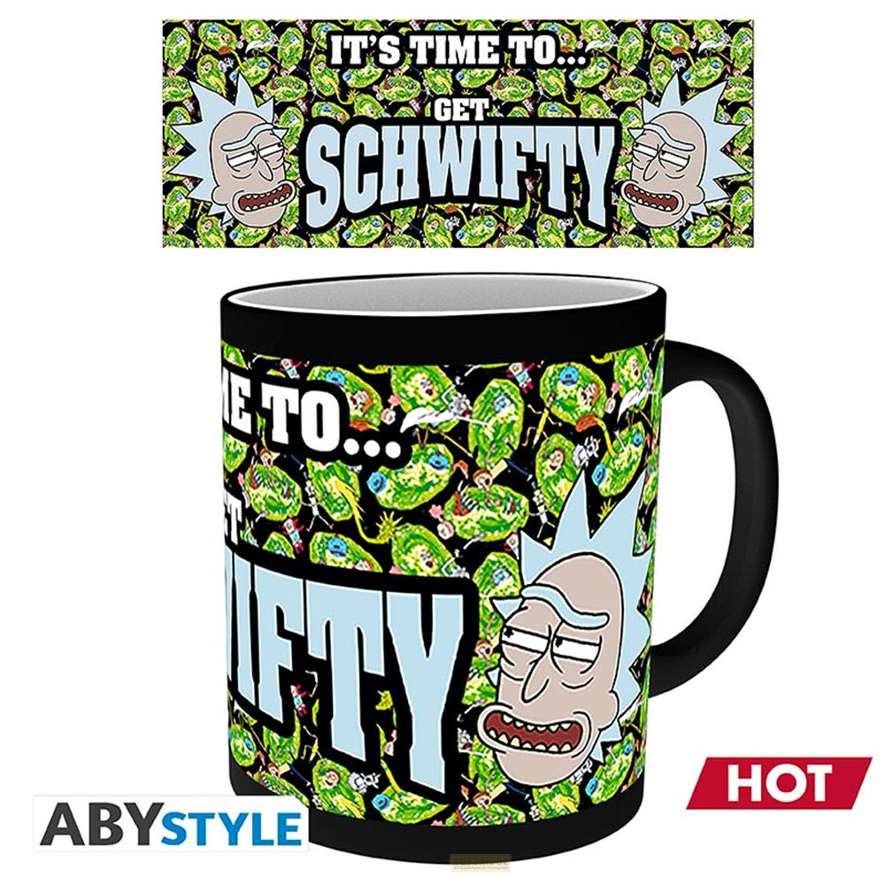 Taza con Rick Sanchez y texto "Get Schwifty", rodeada de pequeños alienígenas verdes.
