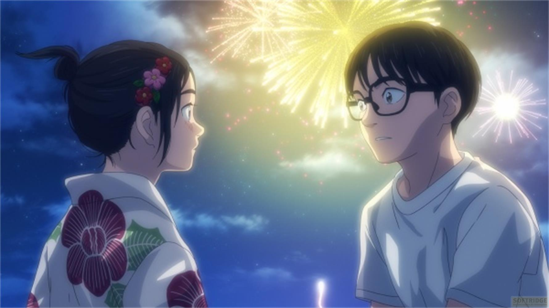 Un ragazzo e una ragazza guardano i fuochi d'artificio.